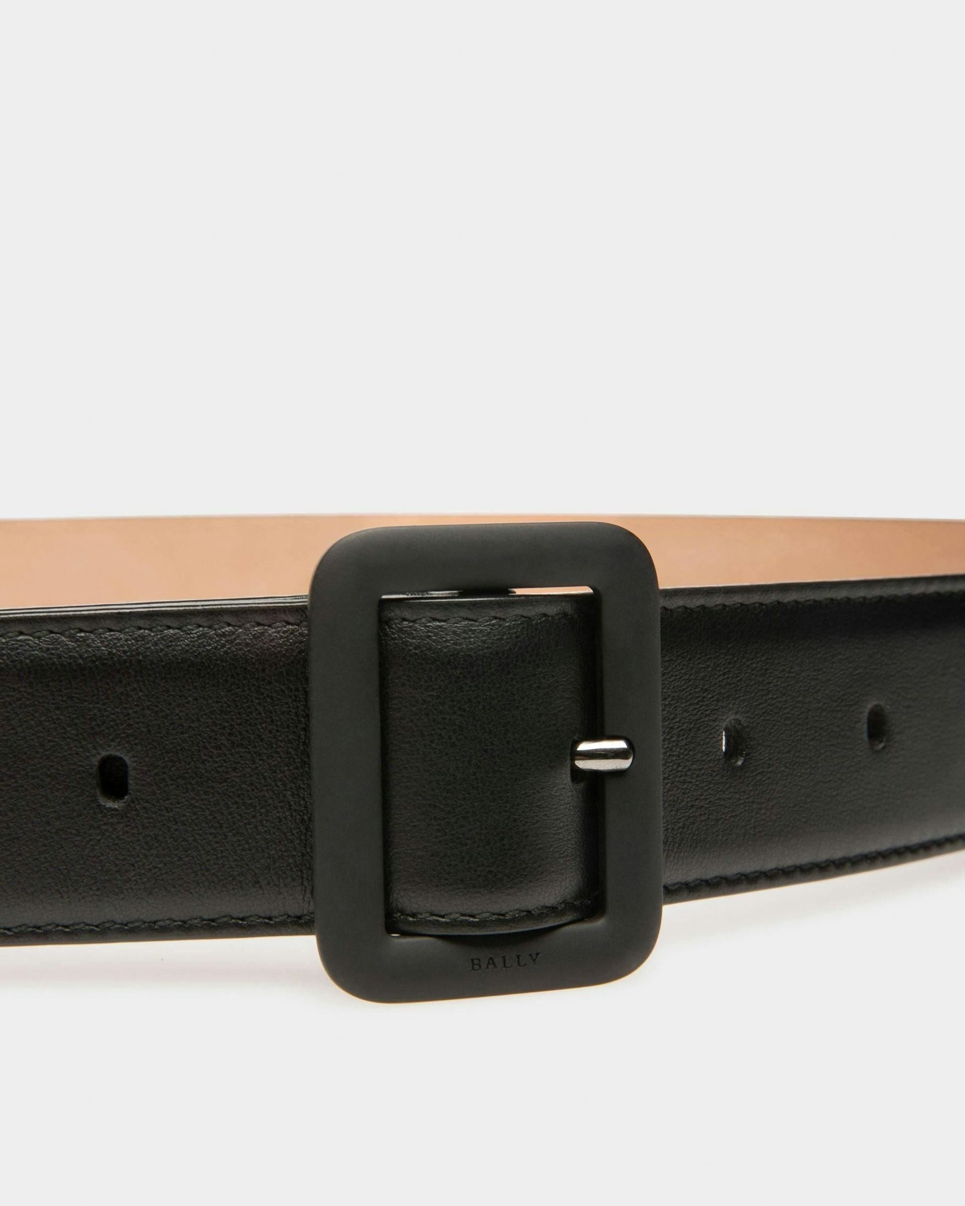 Janelle Leather 35mm Belt In Black - Women's - Bally - 03