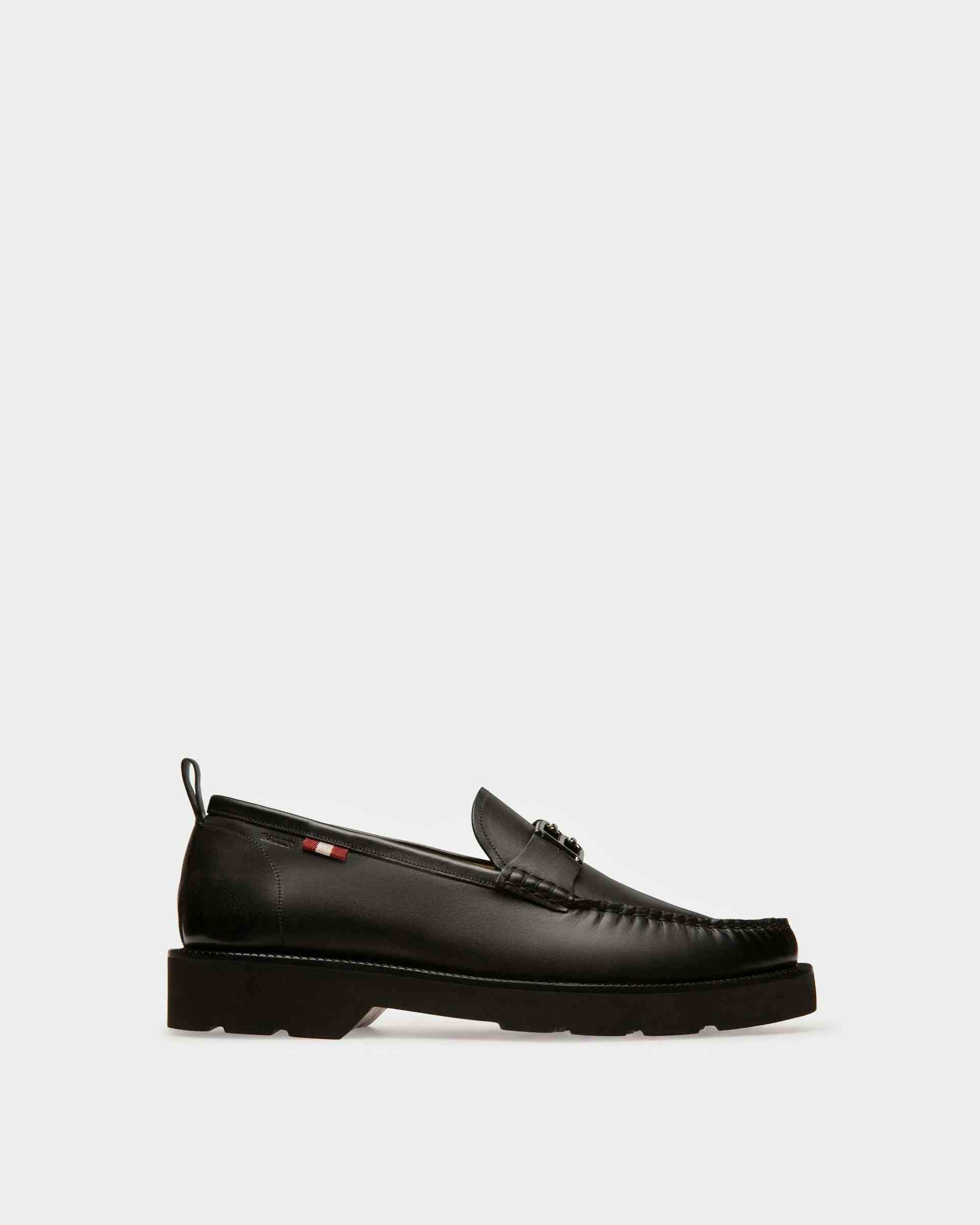 Nolam Leather Moccassins In Black - Men's - Bally