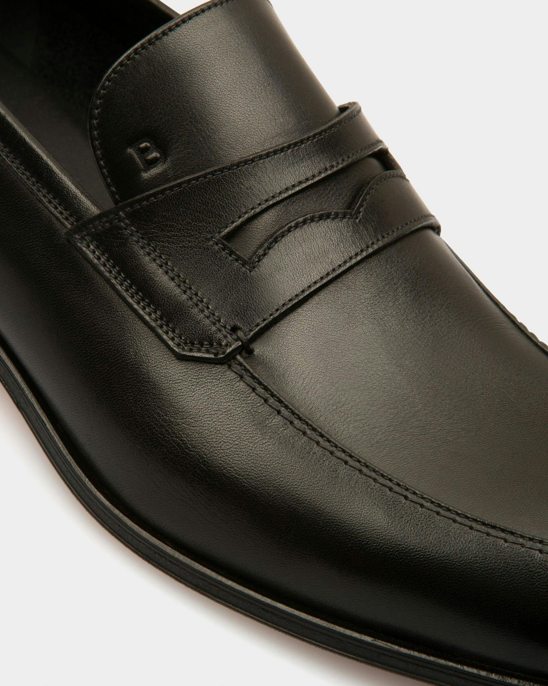Webb Leather Loafers In Black - Men's - Bally - 07