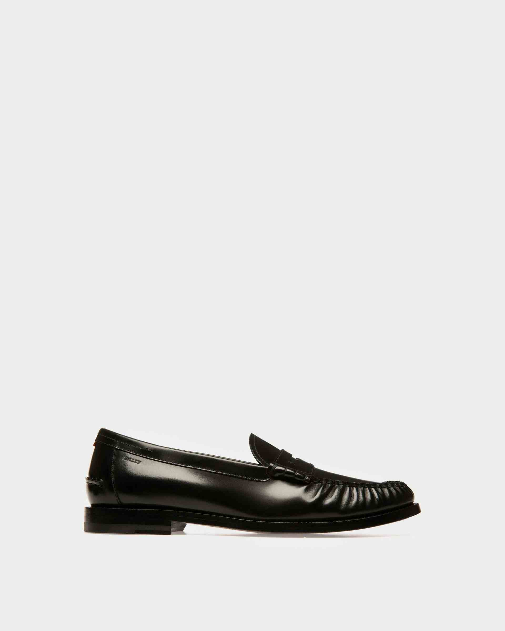 Coelo Leather Moccasins In Black - Men's - Bally