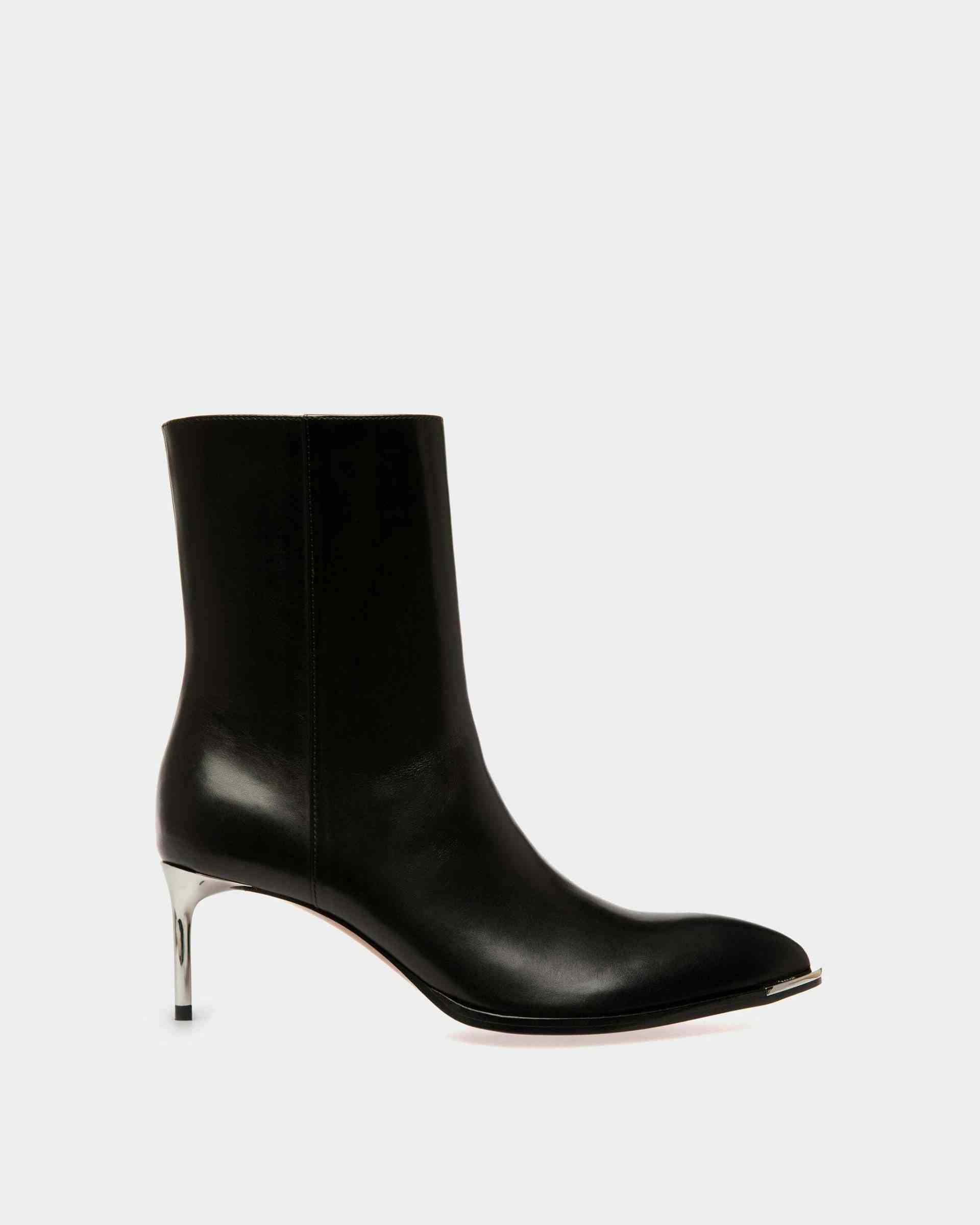 Hannika Boots In Black Leather - Women's - Bally