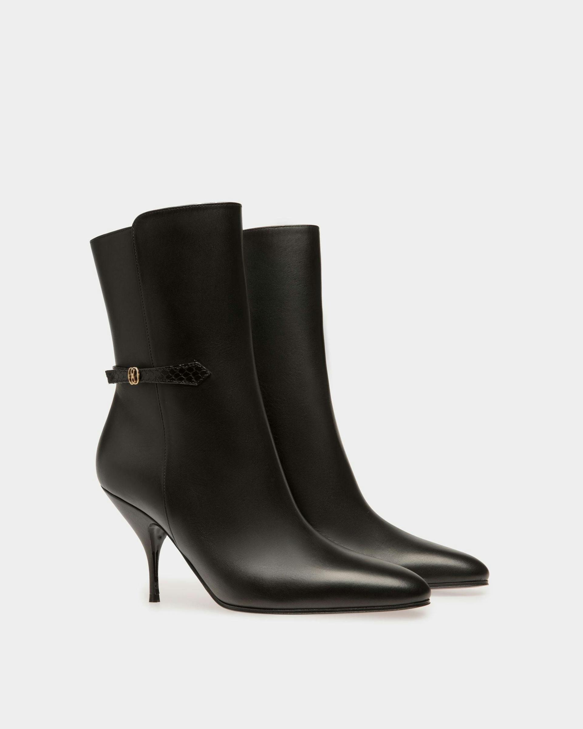Odeya Boots In Black Leather - Women's - Bally - 02