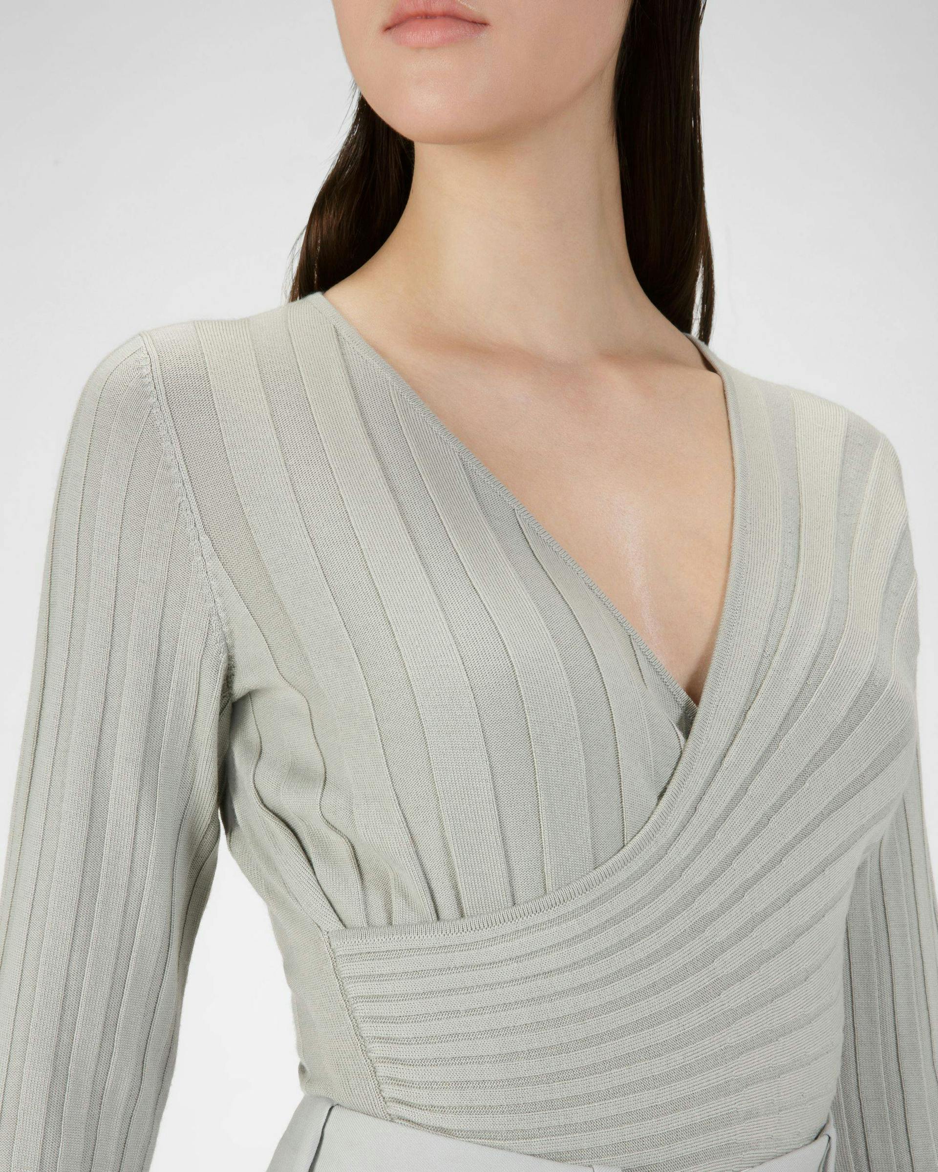 Wool And Cashmere Mix V Neck In Grey - Women's - Bally - 02