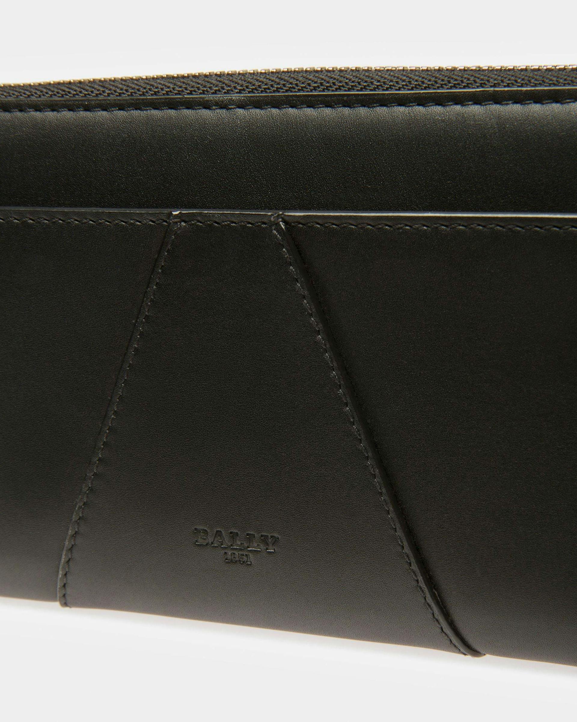 Avenor Leather Wallet In Black - Women's - Bally - 04