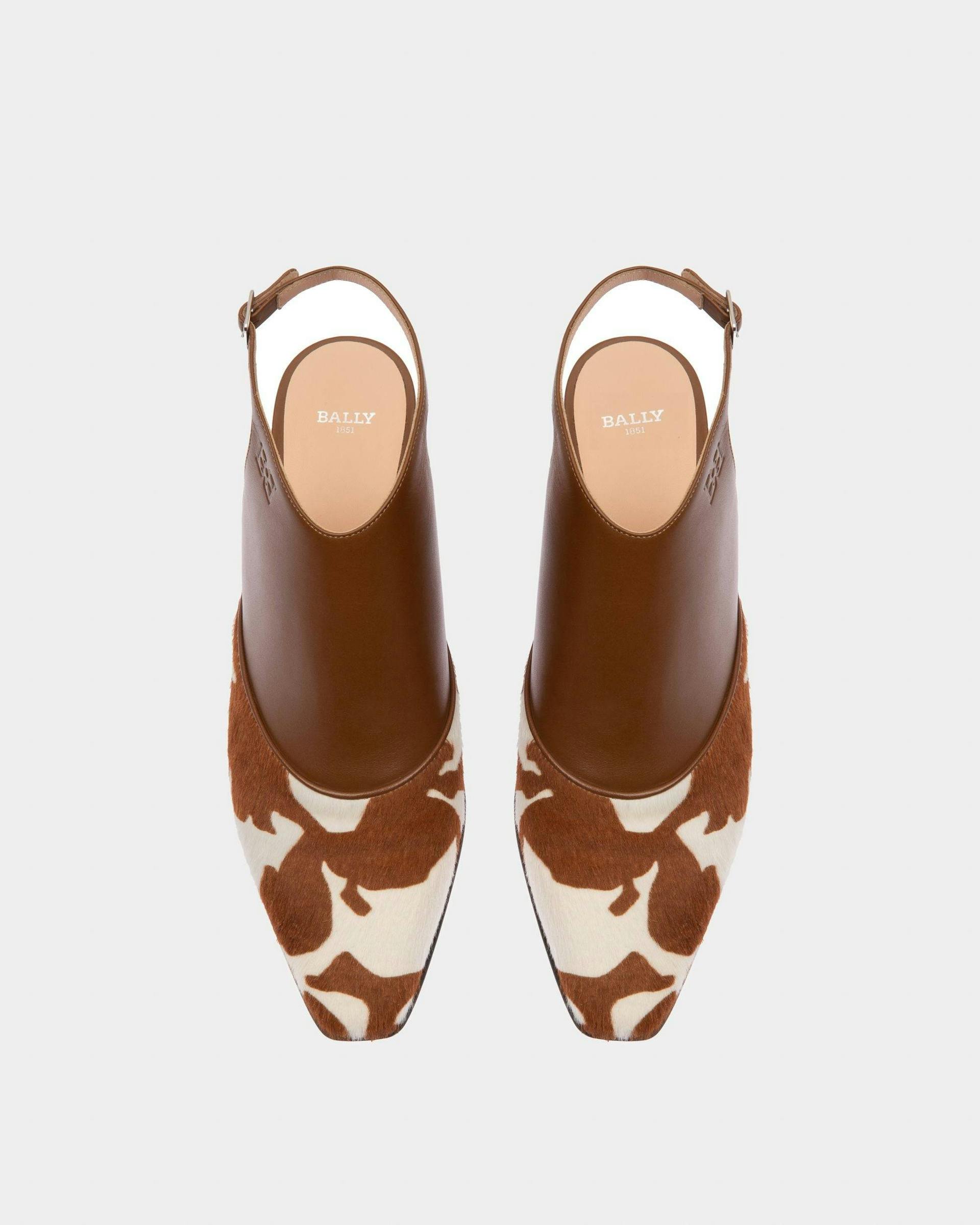 Girelle Leather Pumps In White & Brown - Women's - Bally - 02