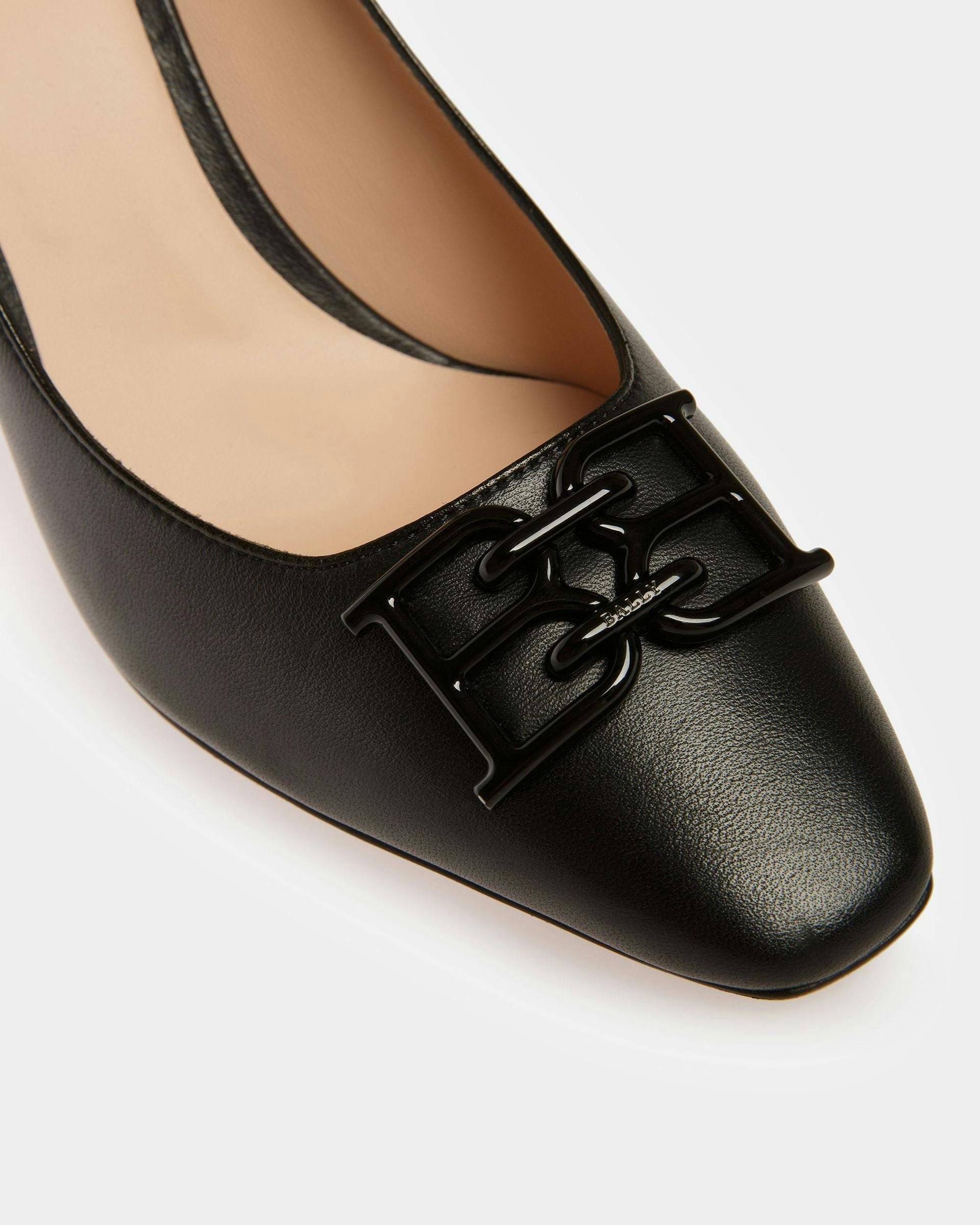 Evanca Leather Pumps In Black - Women's - Bally - 04