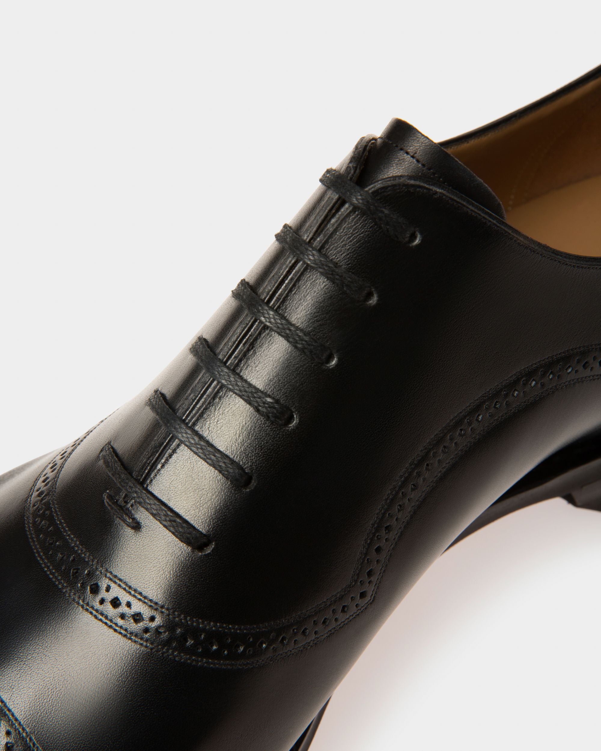 Scotch Men's Leather Oxford Lace-Up Shoe In Black - Men's - Bally - 05