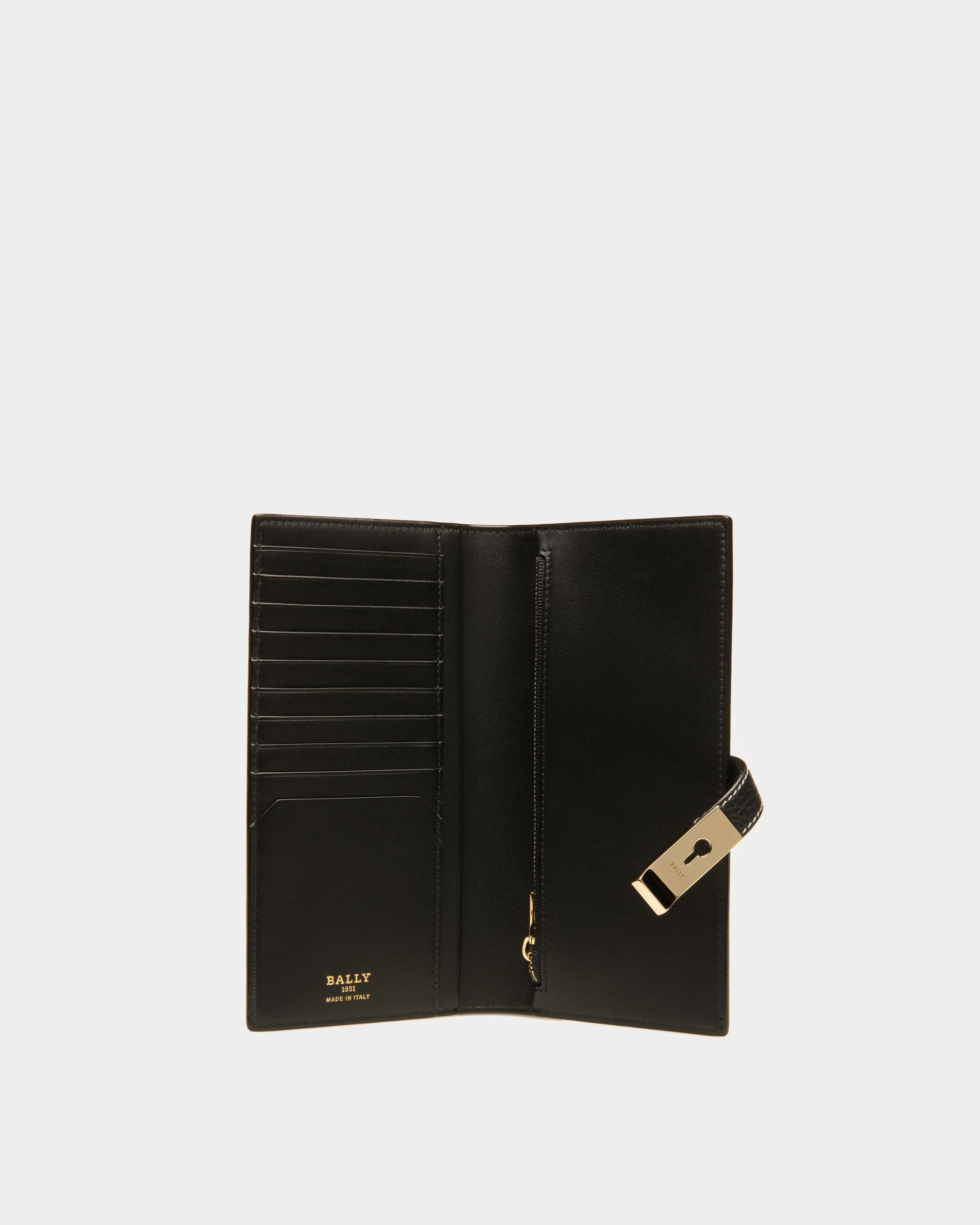 Amy Leather Wallet In Black - Women's - Bally - 03