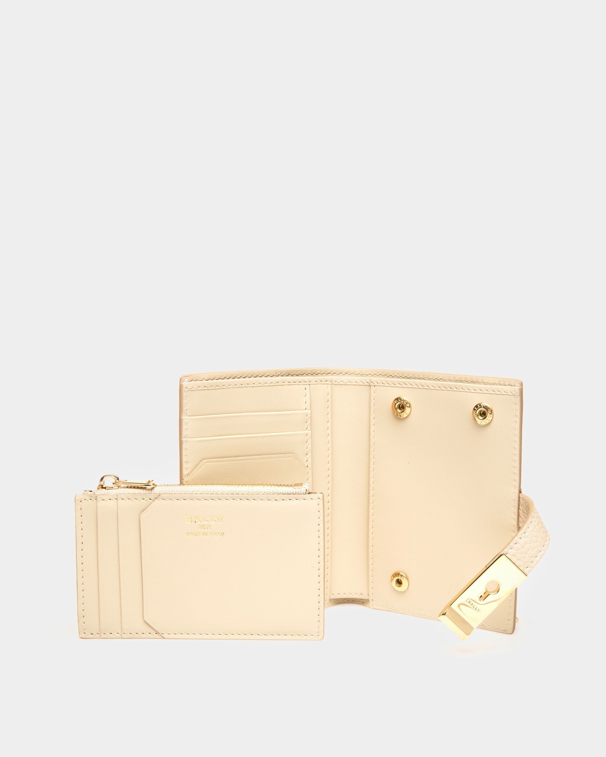 Assen Leather Card Holder In Light Beige - Women's - Bally - 04