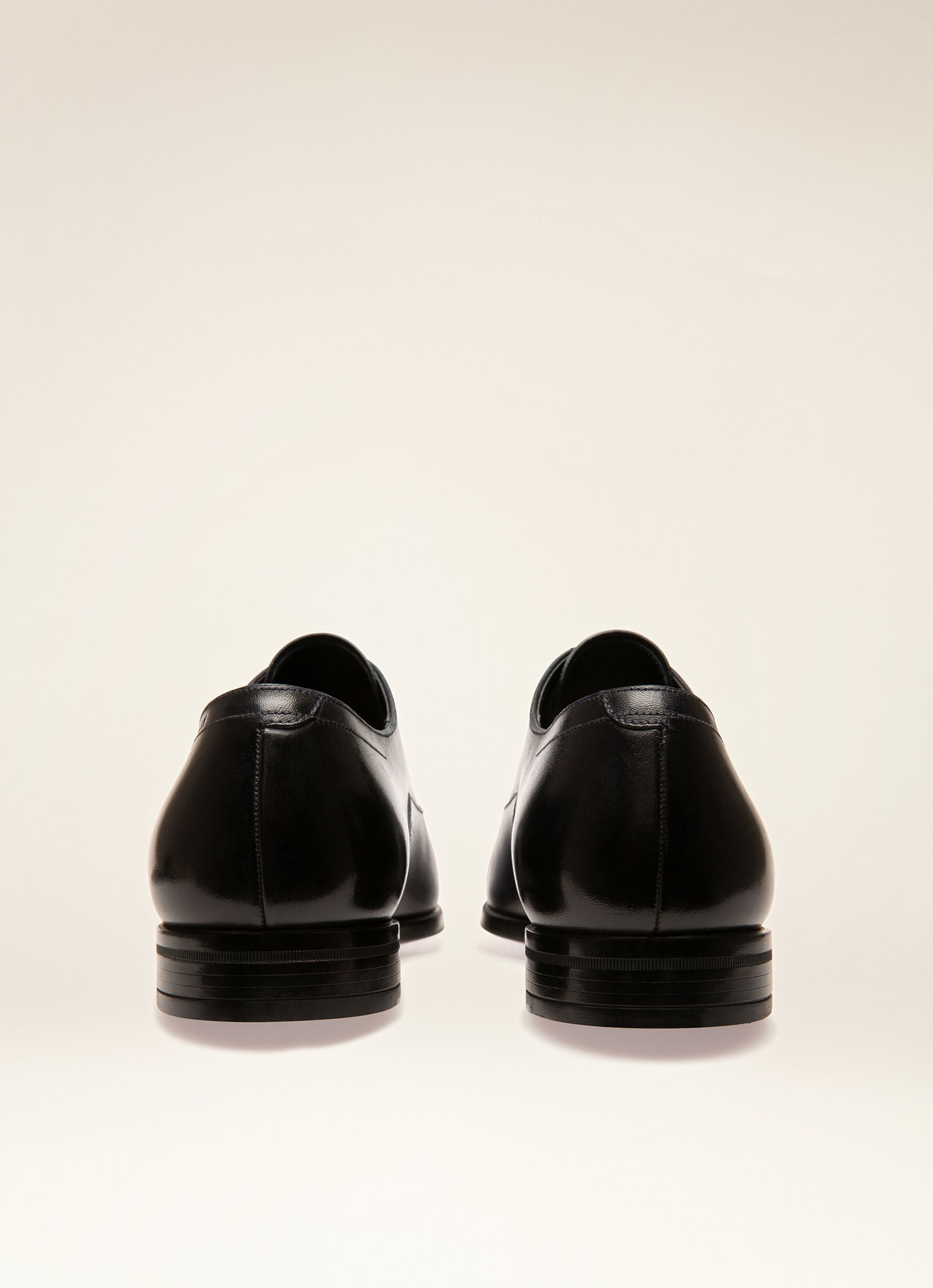 Lizzar Leather Oxfords In Black - Men's - Bally - 03