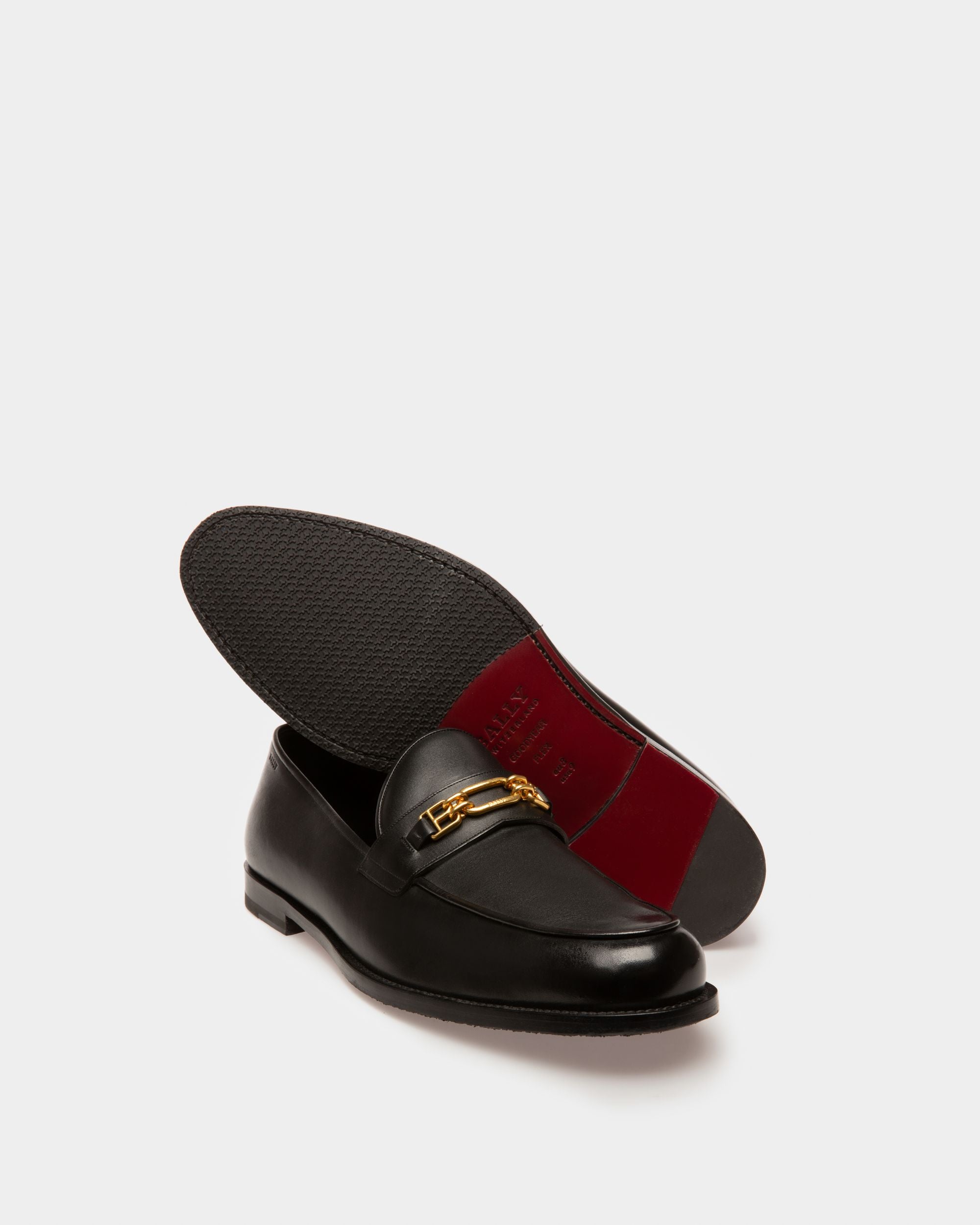 Kelsy Leather Moccasins In Black - Men's - Bally - 04