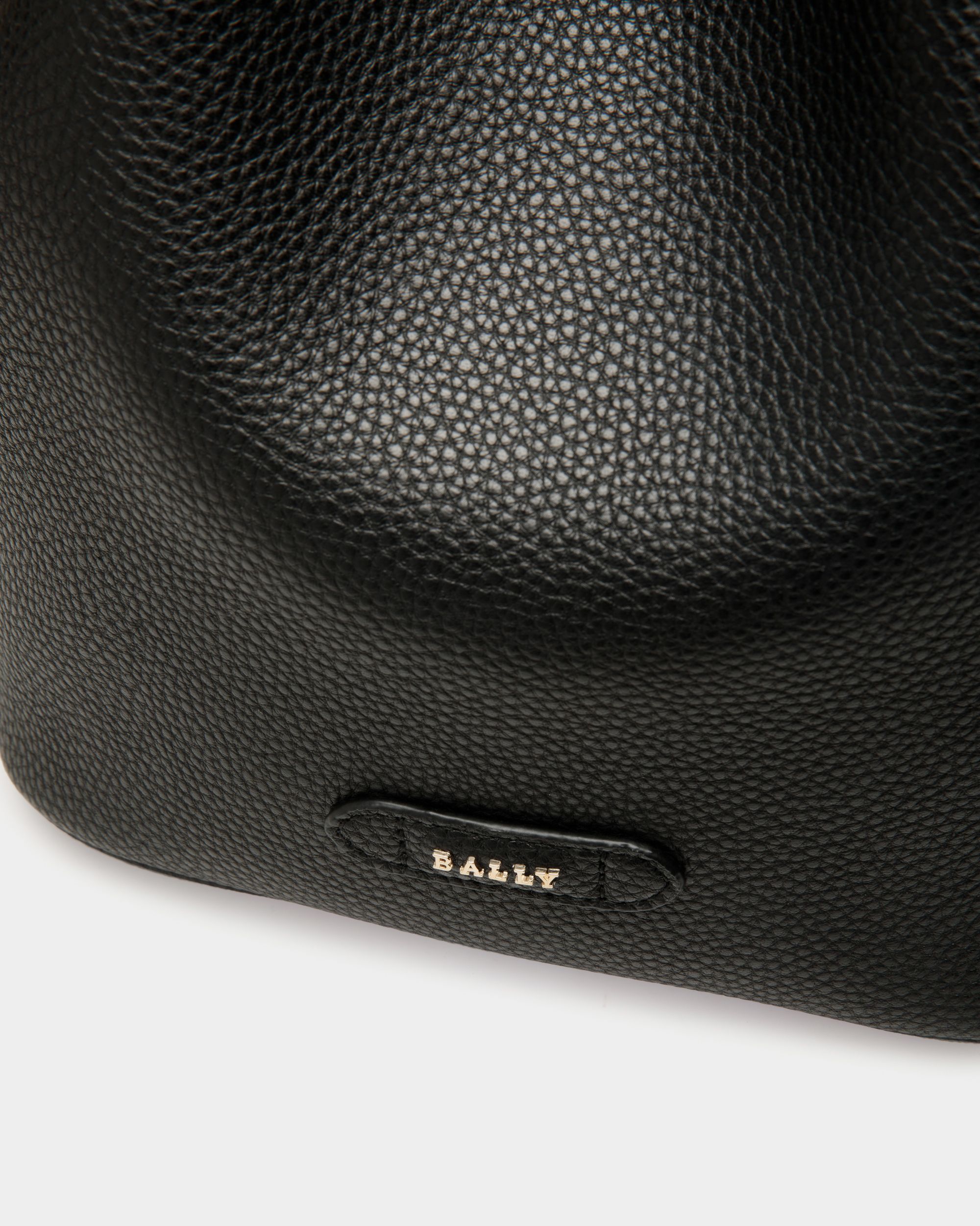 Bag In Black Bovine Split - Women's - Bally - 05