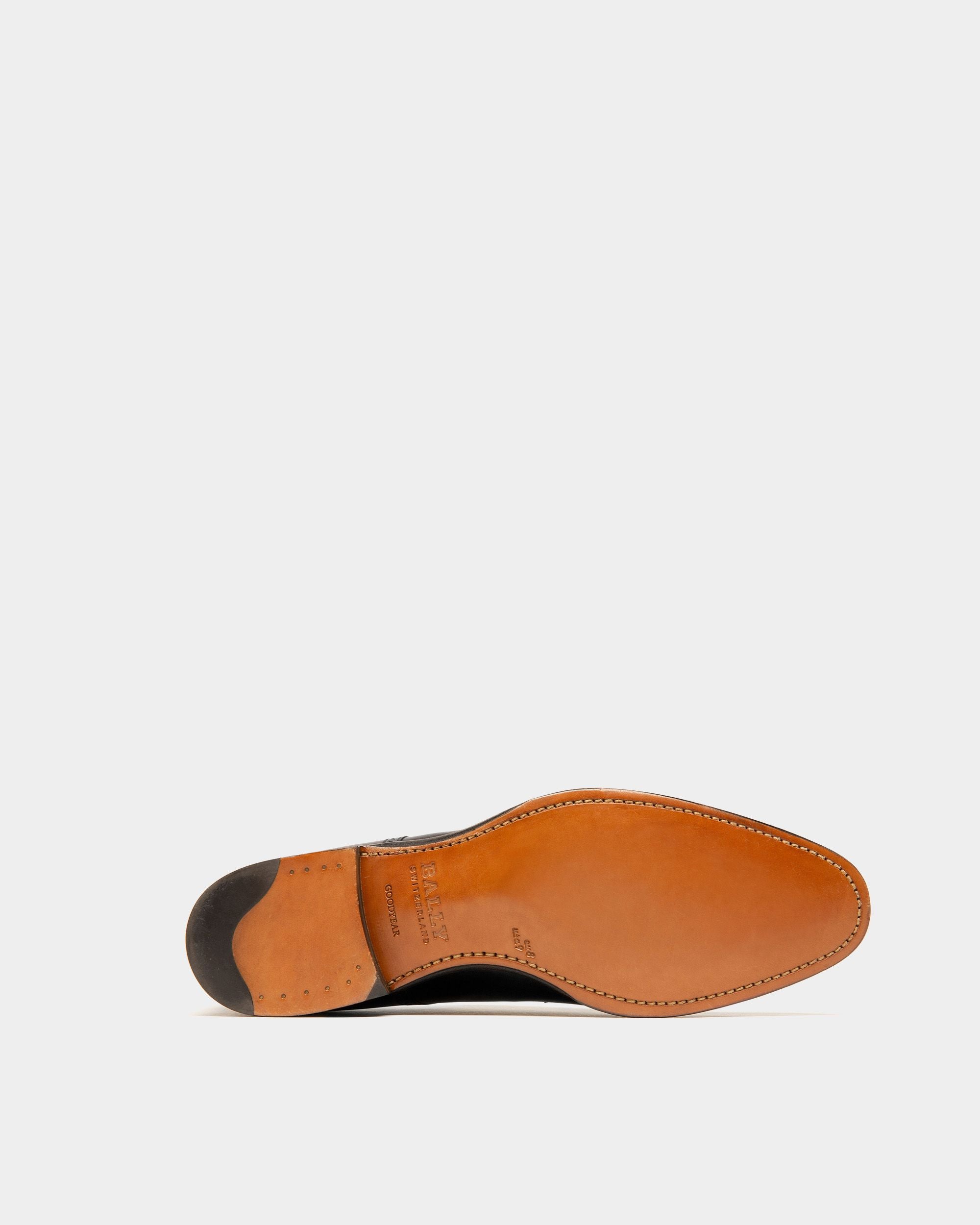 Oxford Shoes In Black Leather - Men's - Bally - 04