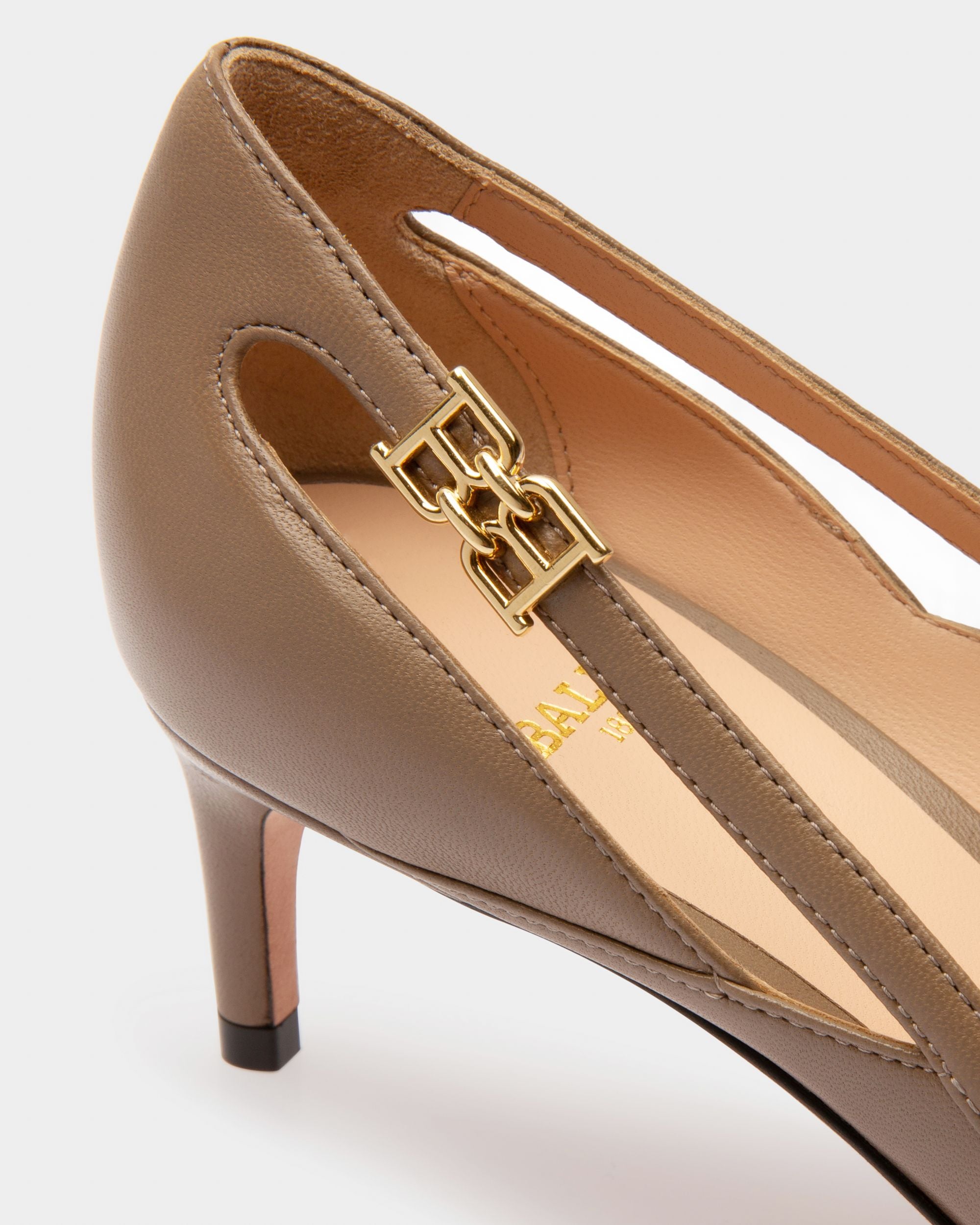 Elsa Leather Pumps In Taupe - Women's - Bally - 04