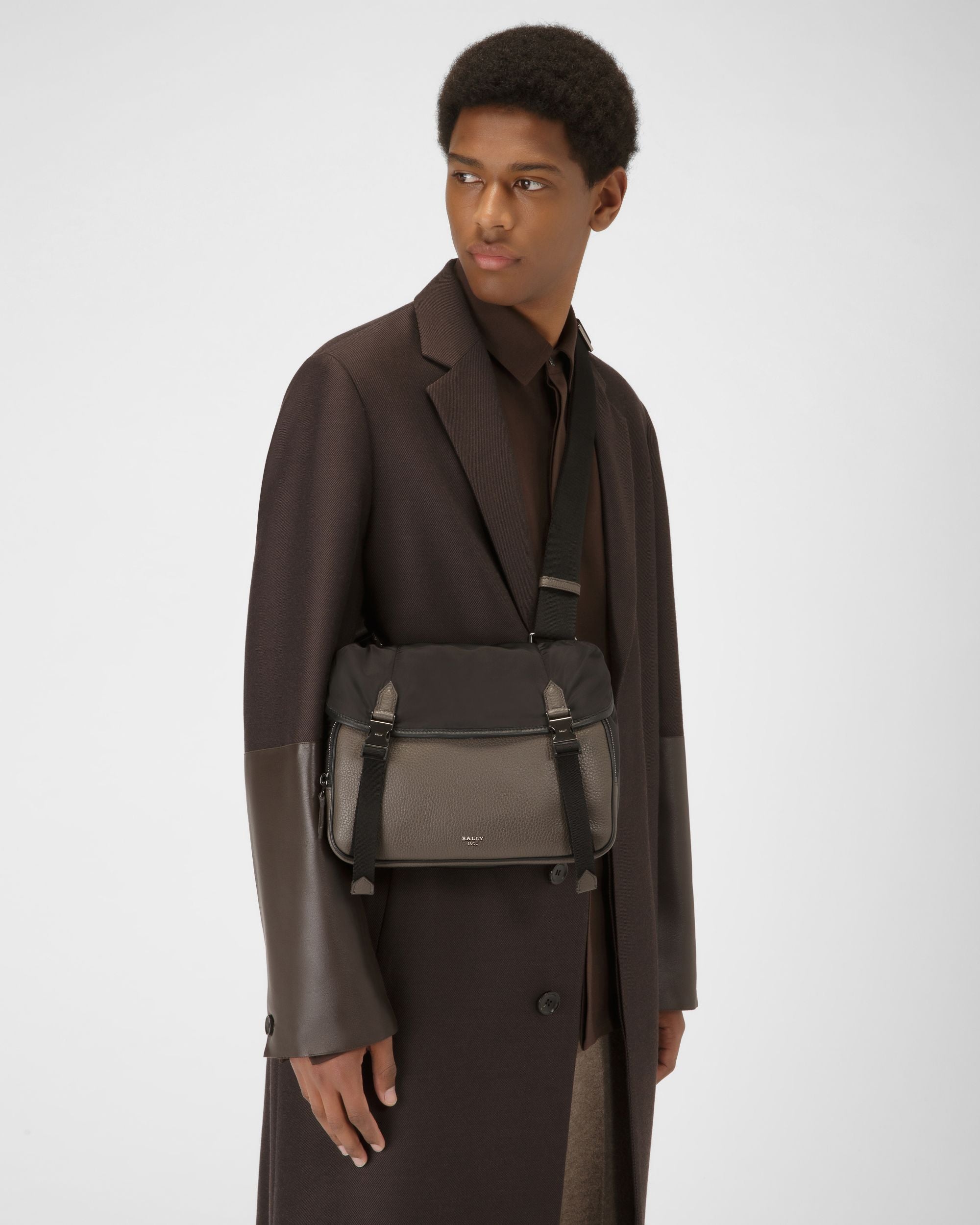 Borissey Recycled Nylon Messenger Bag In Black - Men's - Bally - 02