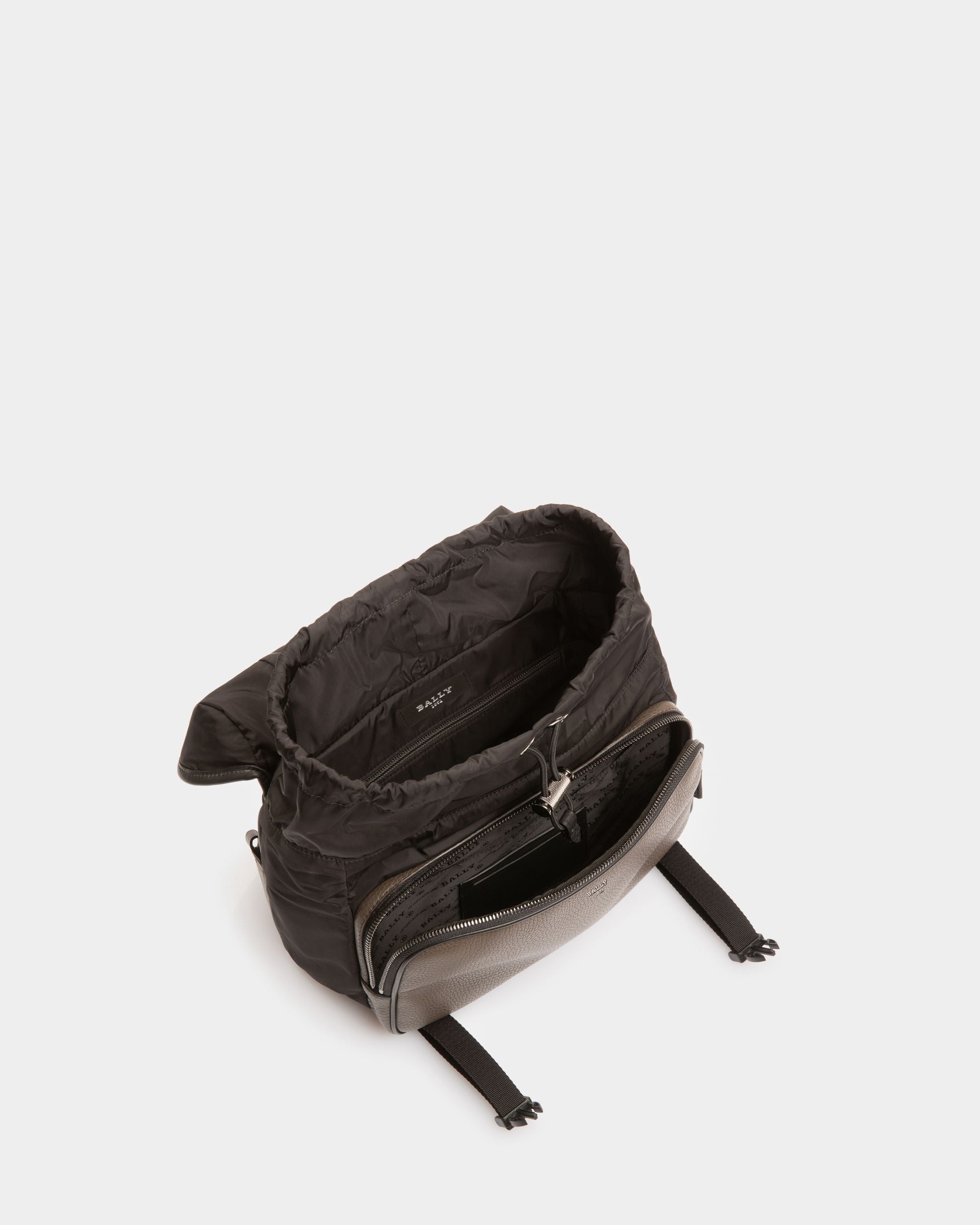 Borissey Recycled Nylon Messenger Bag In Black - Men's - Bally - 04