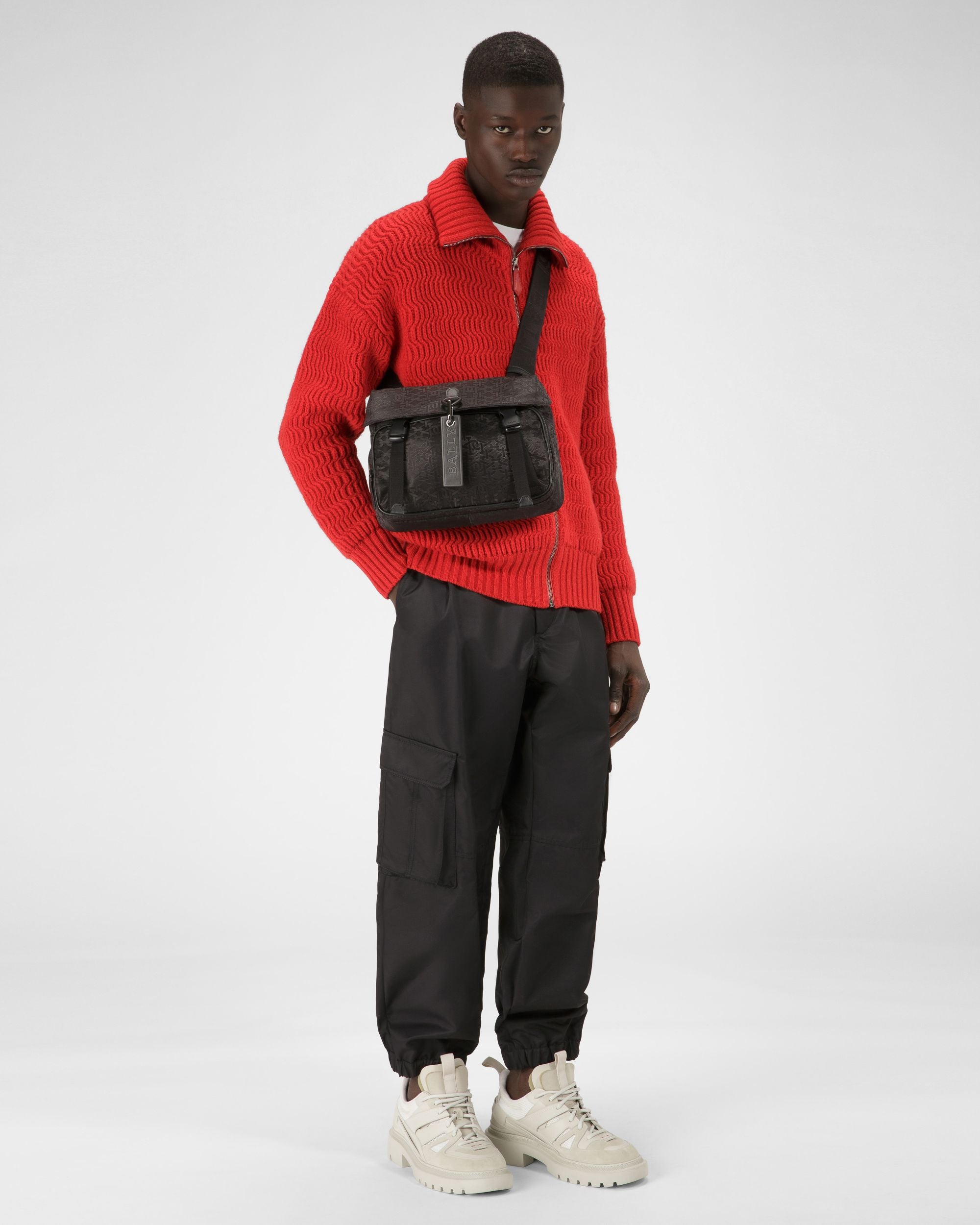 Catch Small Nylon Messenger Bag In Black - Men's - Bally - 02