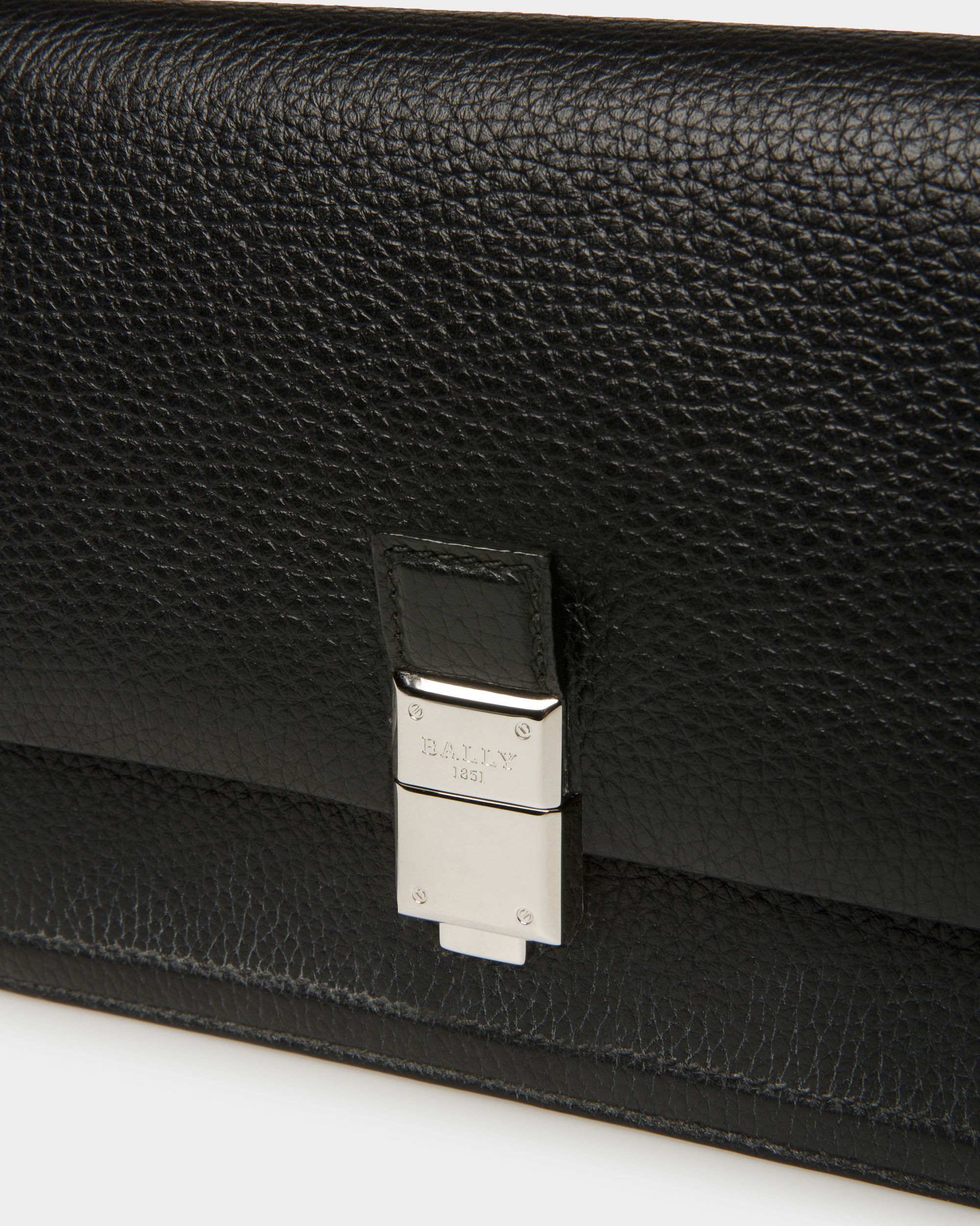 Sacres Leather Crossbody Bag In Black - Men's - Bally - 05