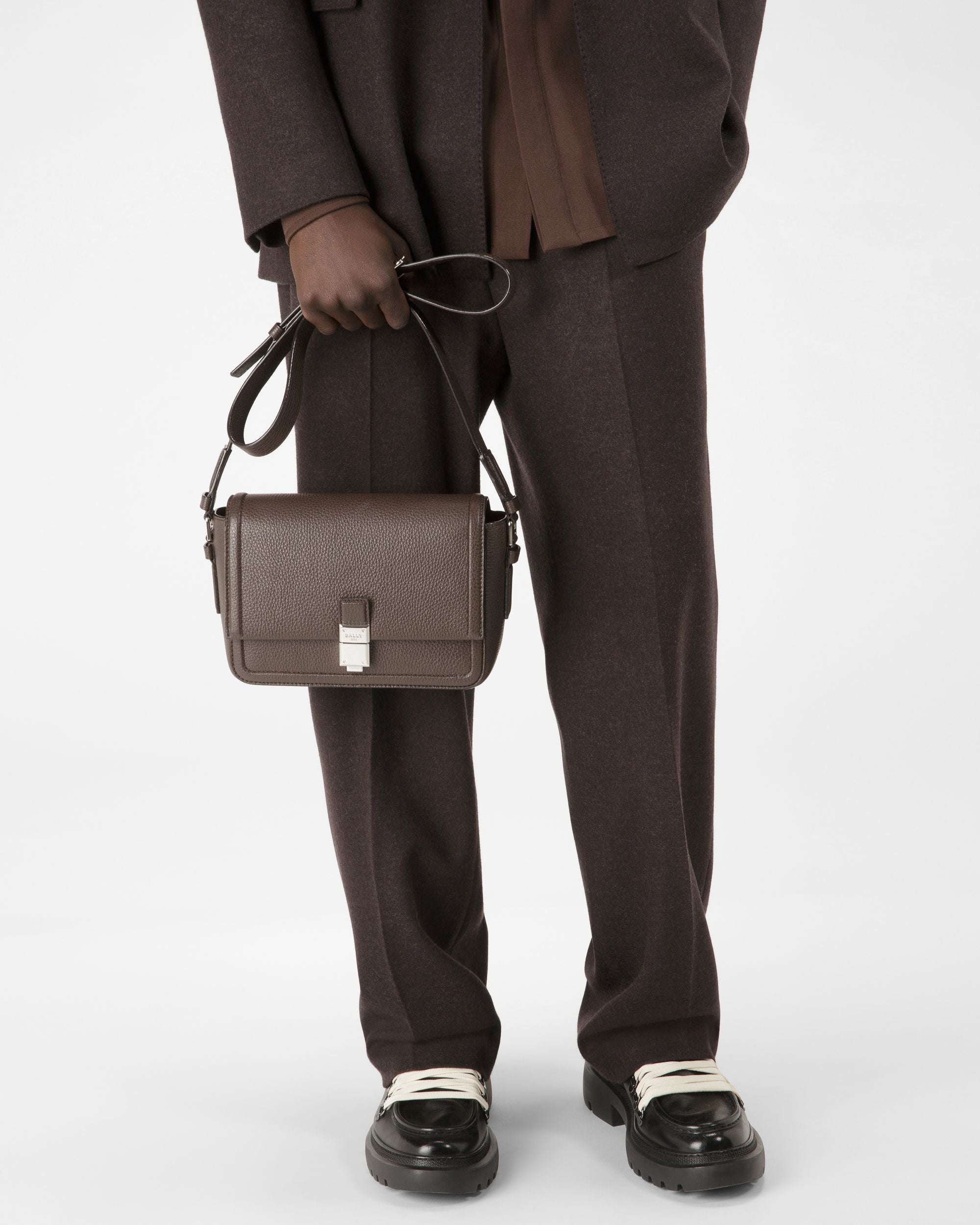 Soltedo Leather Messenger Bag In Ebony Brown - Men's - Bally - 06