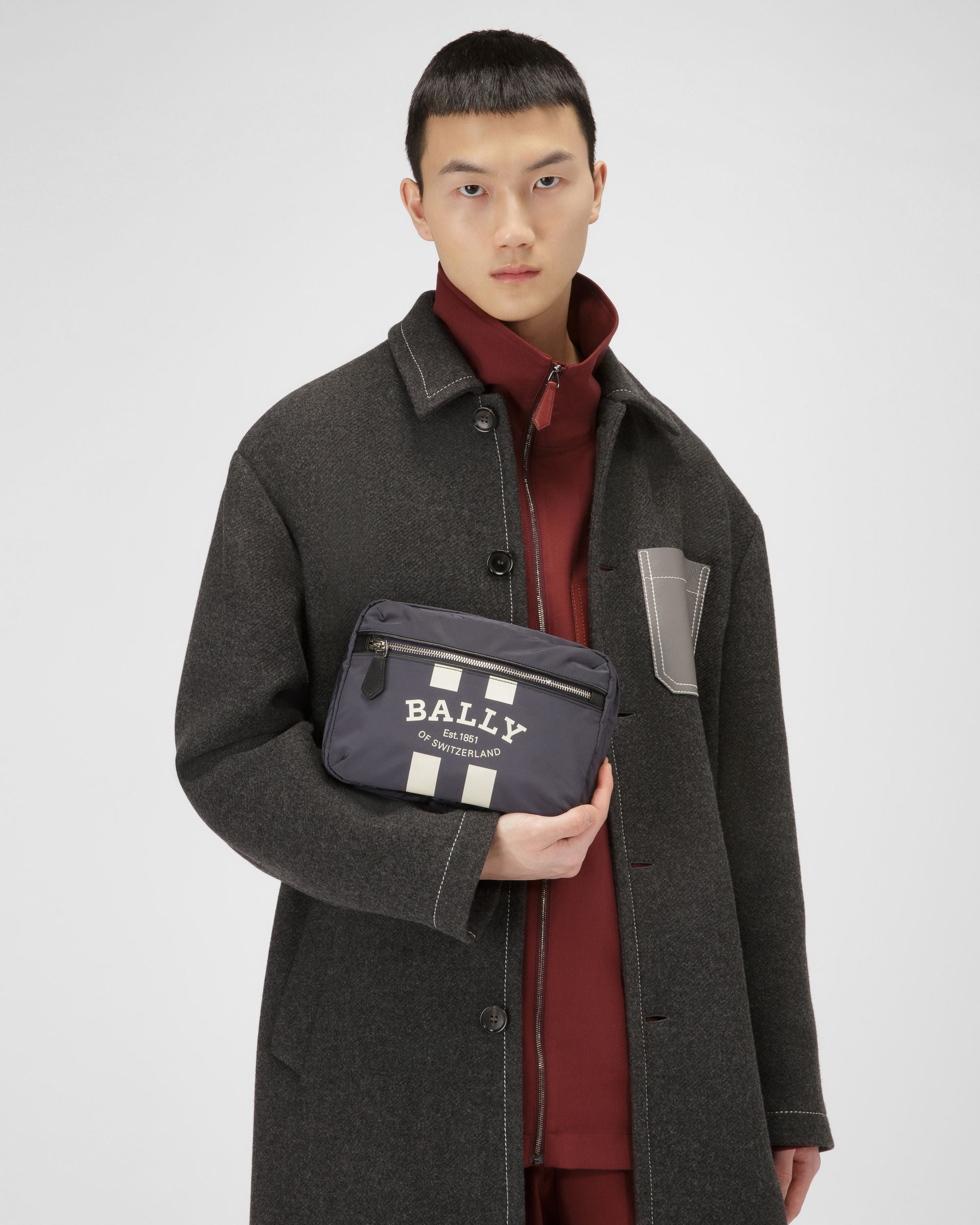 Fallie Nylon Tote Bag In Navy - Men's - Bally - 02