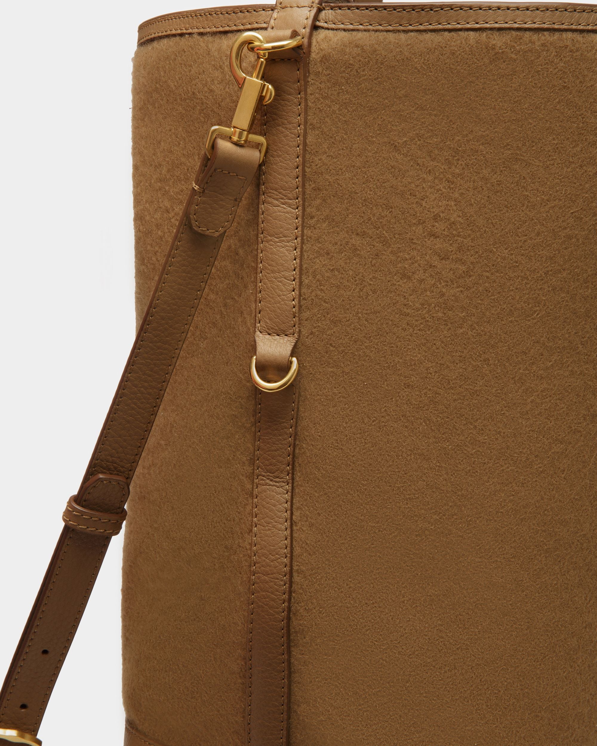 Gare Tote Bag In Camel Leather And Fabric - Men's - Bally - 06
