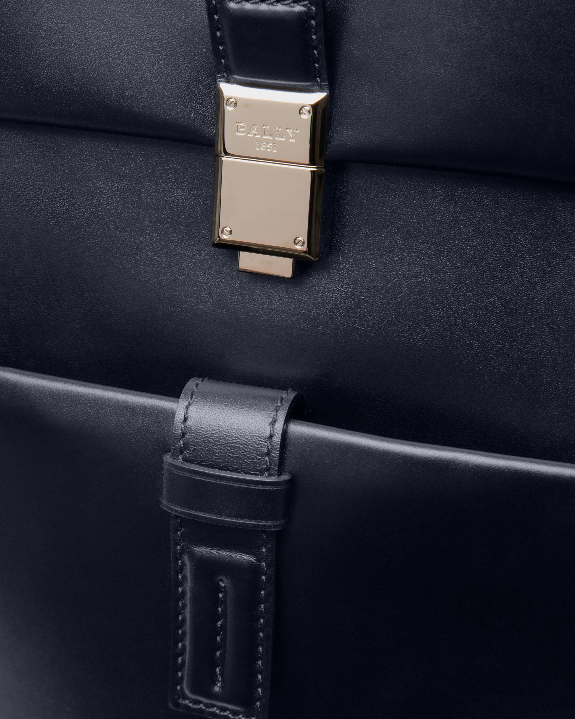 Shonny Leather Backpack In Navy - Men's - Bally - 05