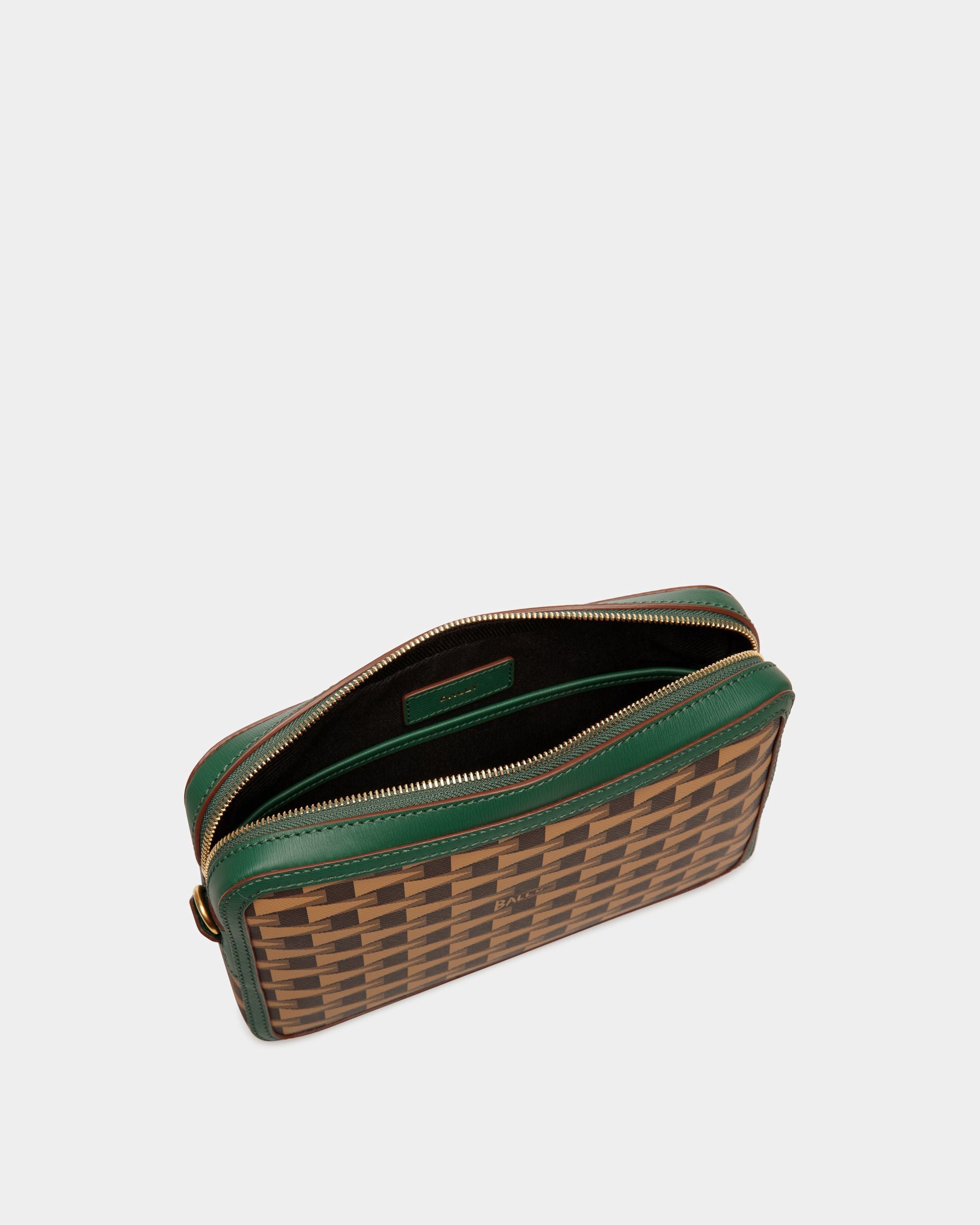 Pennant Clutch In Desert And Kelly Green Leather And TPU - Men's - Bally - 03