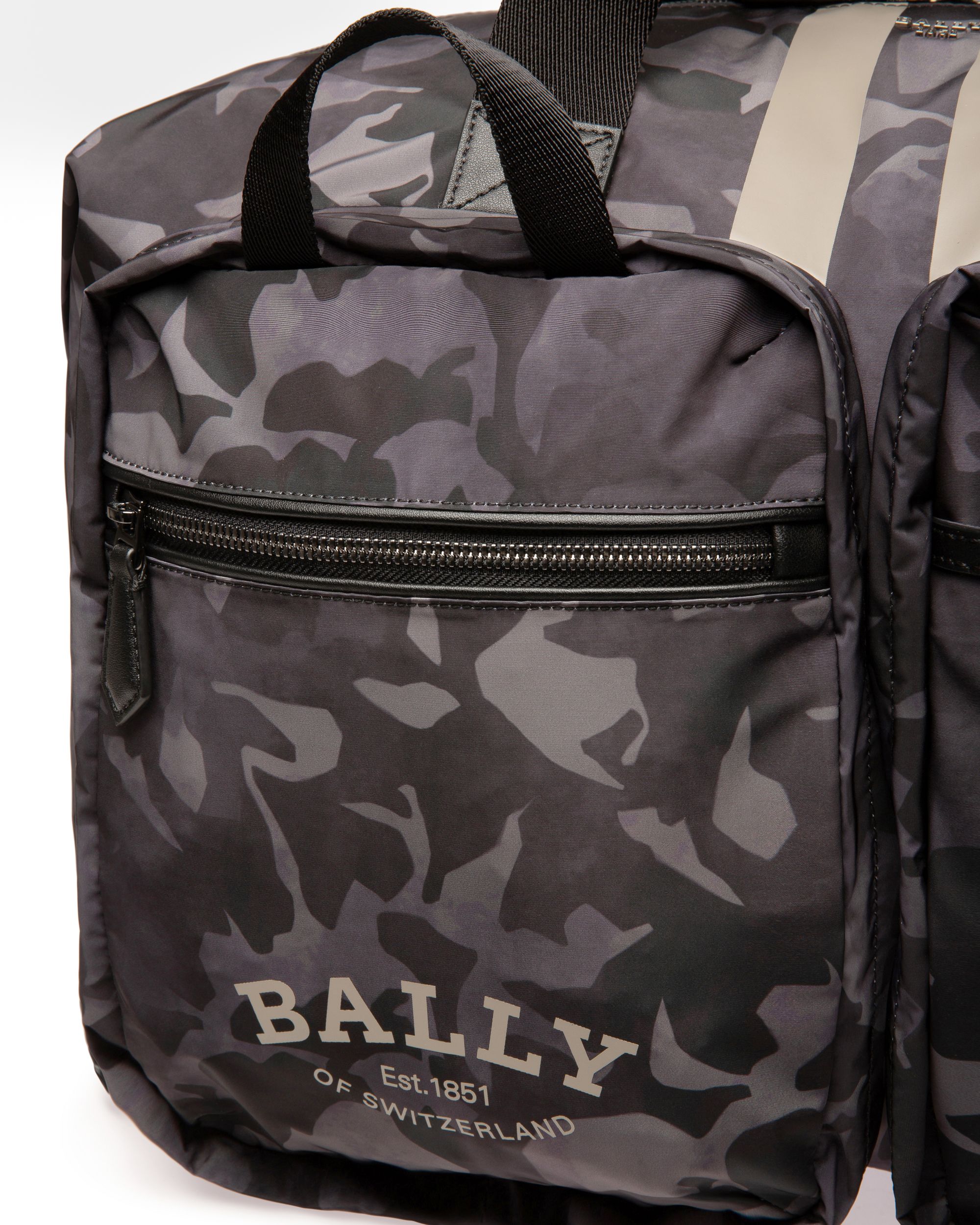Fesder Nylon Weekender Bag In Black - Men's - Bally - 05