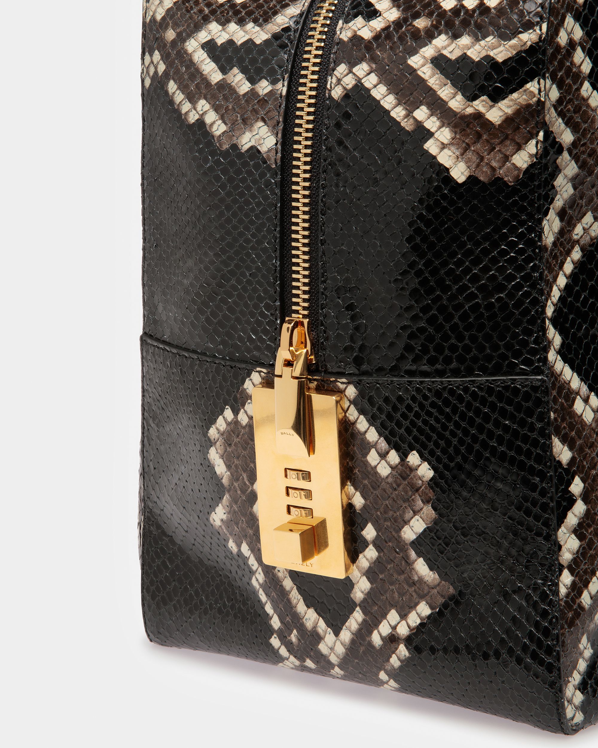 Lago Weekender Bag In Python Print - Men's - Bally - 06
