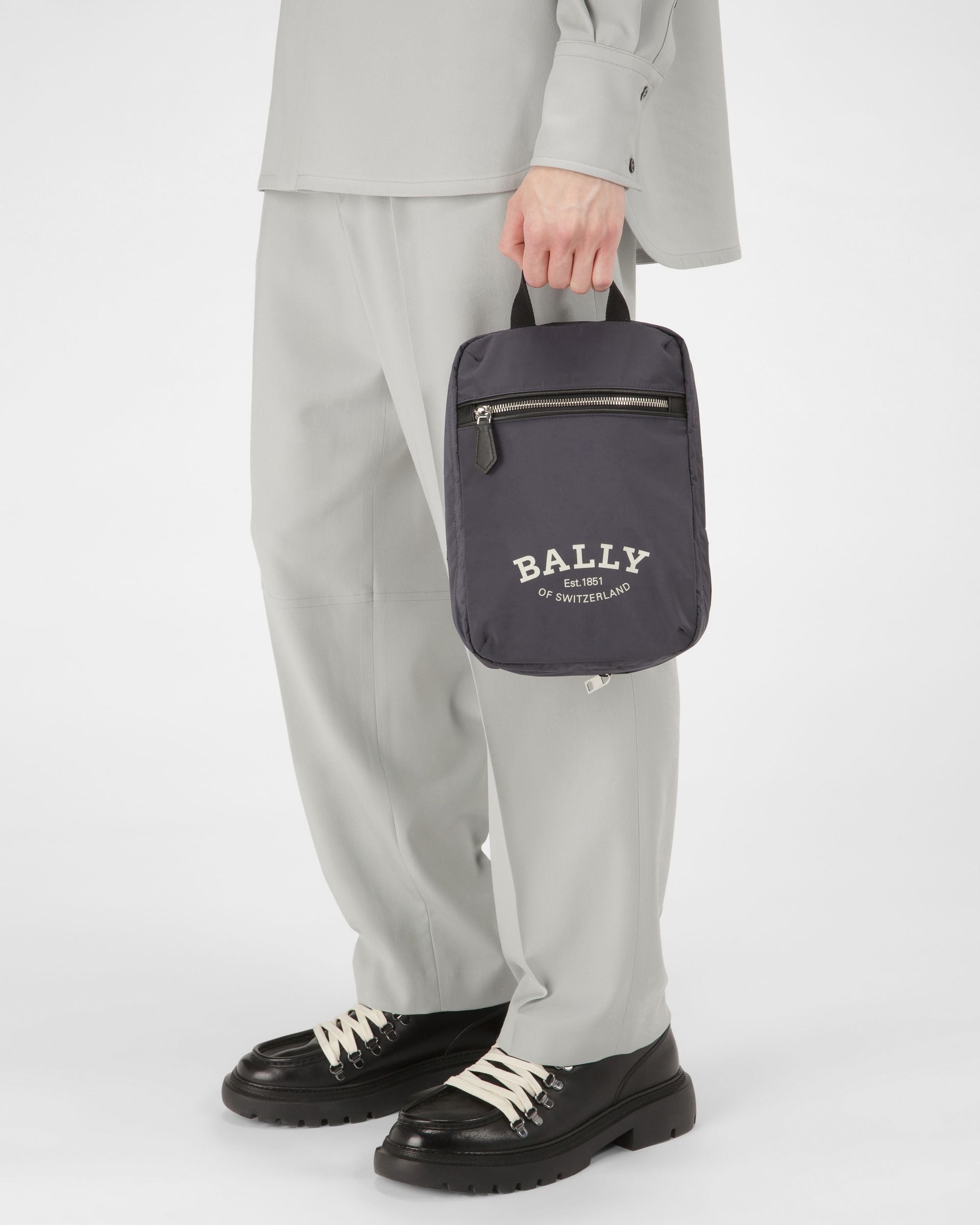 Fesder Nylon Weekender Bag In Navy - Men's - Bally - 02