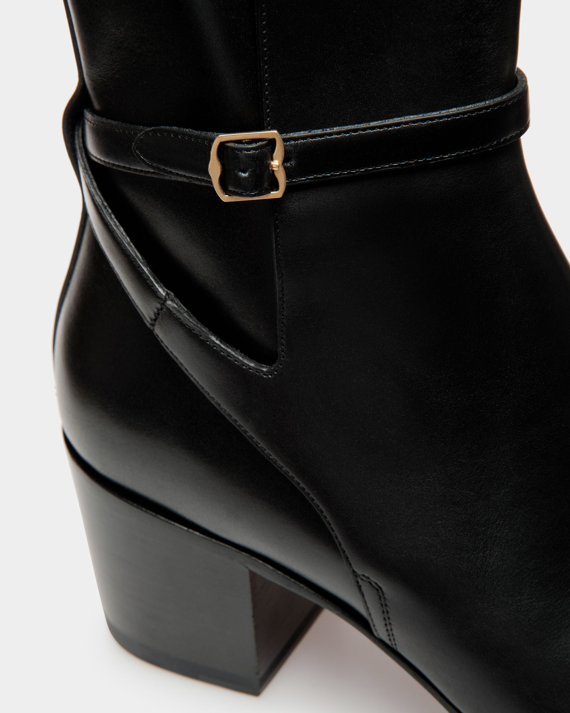 Villy Boots In Black Leather - Men's - Bally - 05