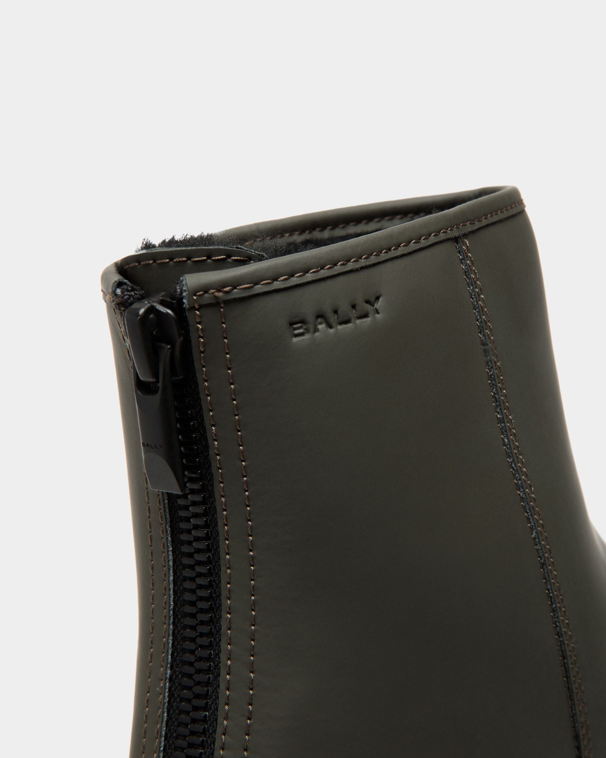 Bally curling boots new arrivals