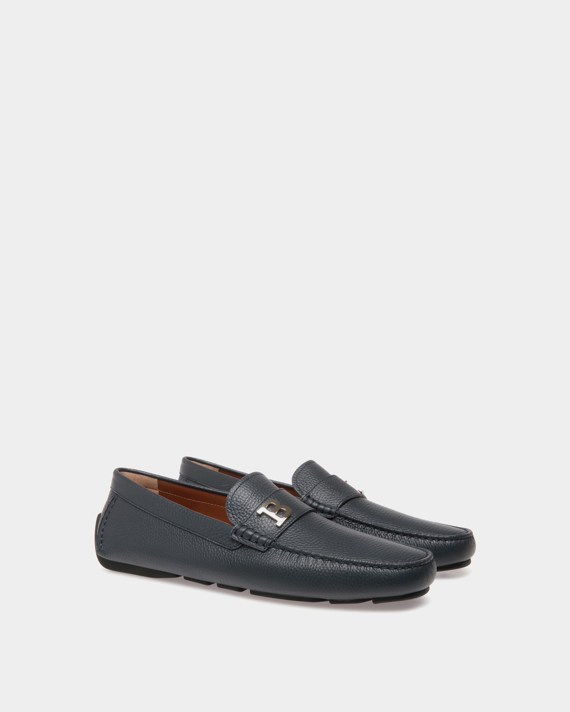 Driver in Blue Grained Leather - Men's - Bally - 02