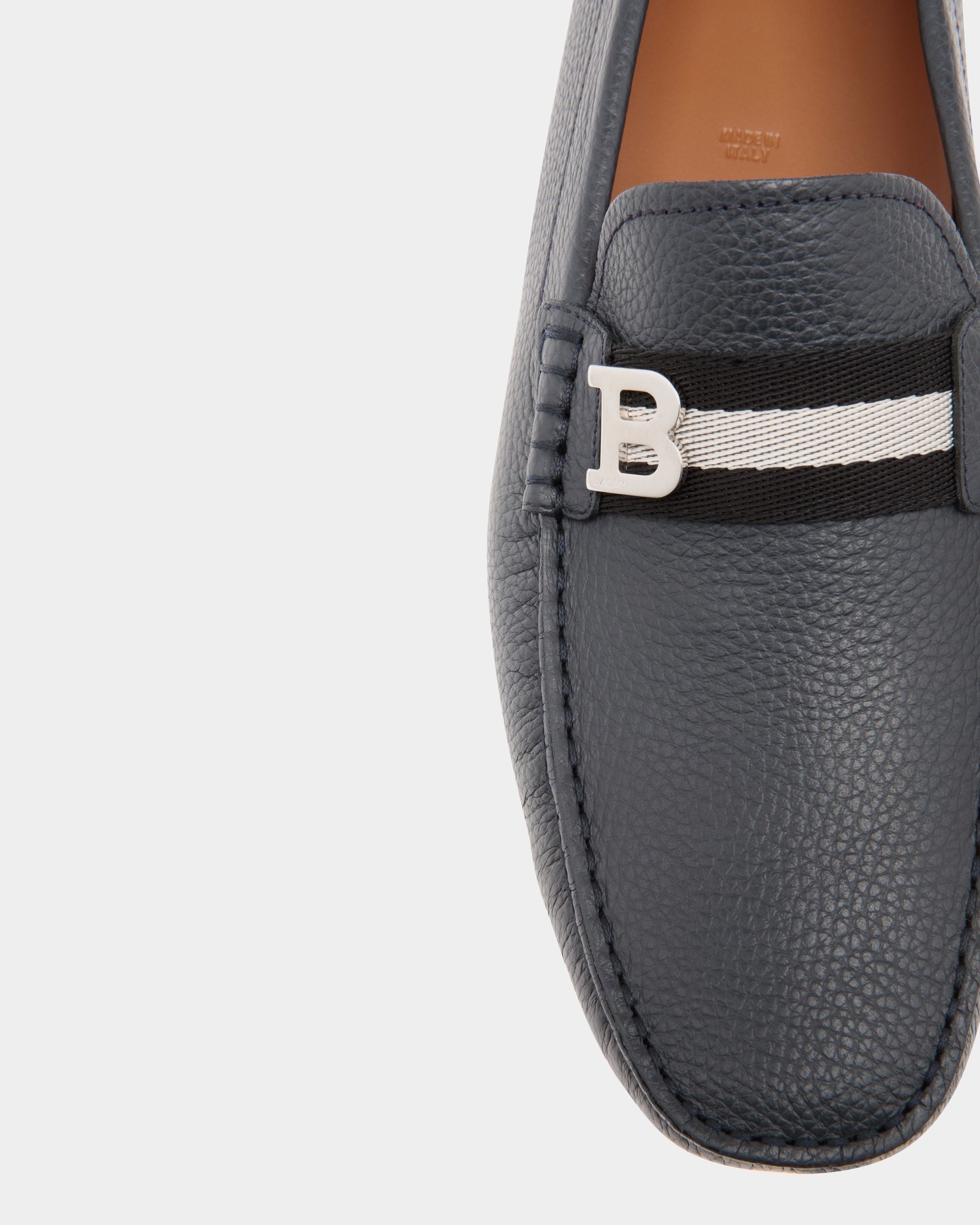 Driver in Blue Grained Leather - Men's - Bally - 05