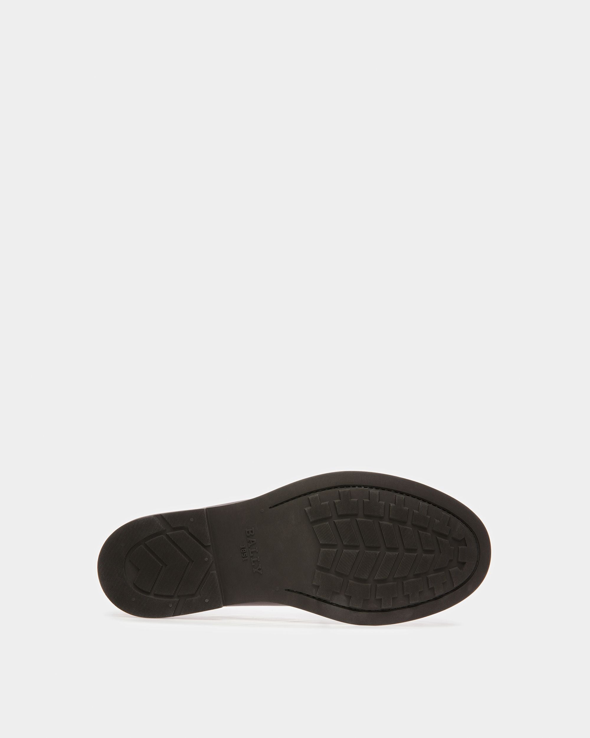 Resel Leather Moccasins In Black - Men's - Bally - 05