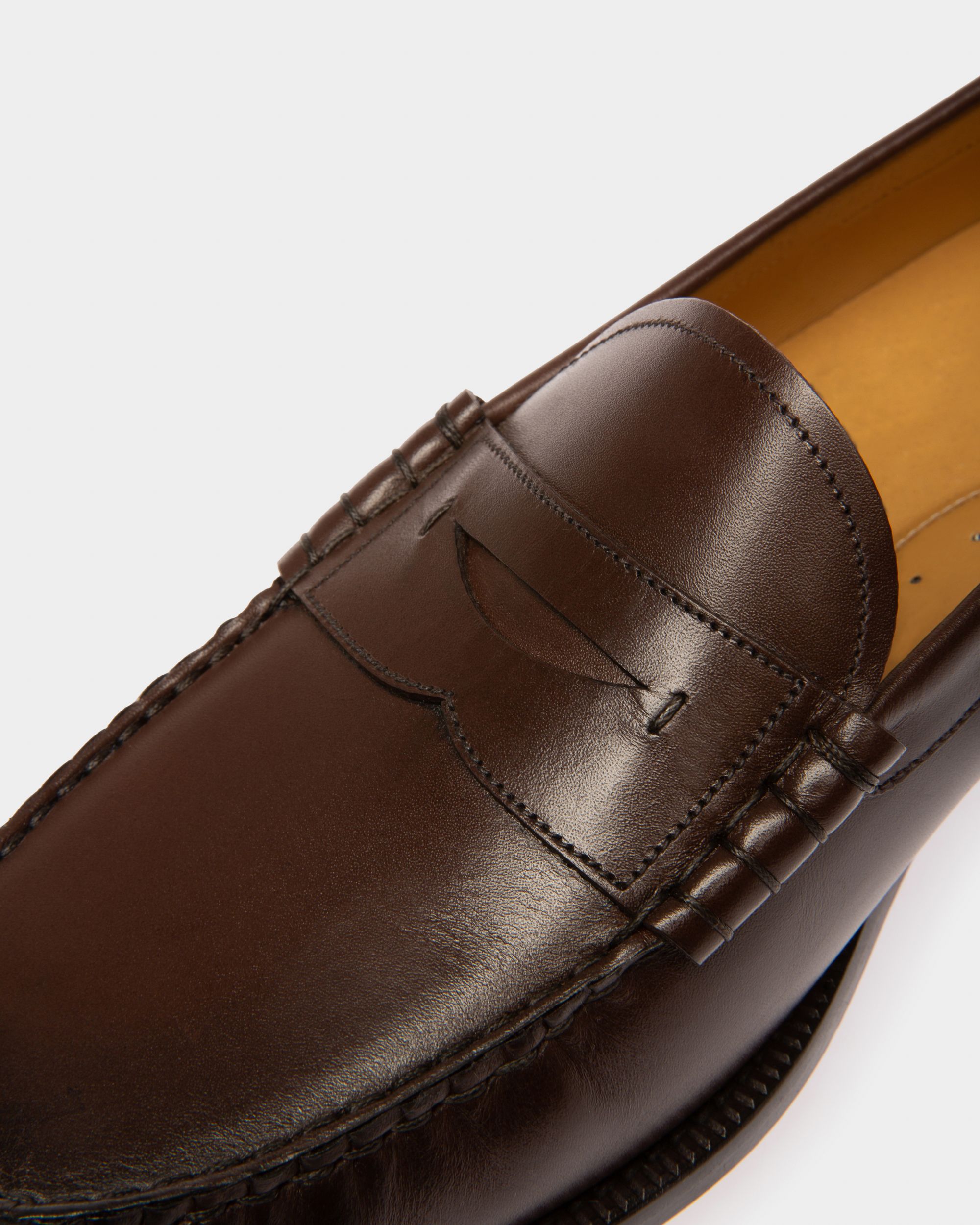 Bally moccasins store