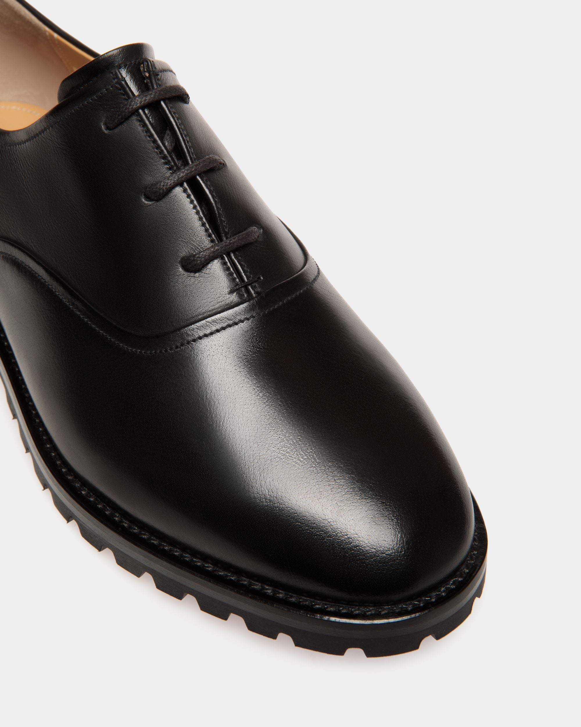 Solaria Oxford in Black Buffalo Leather - Men's - Bally - 05