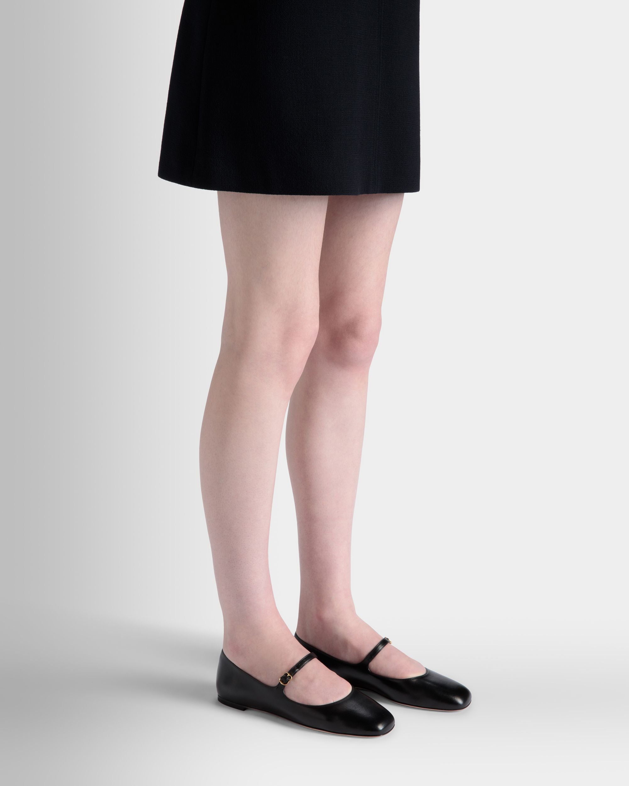 Ballyrina Flat In Black Leather - Women's - Bally - 02