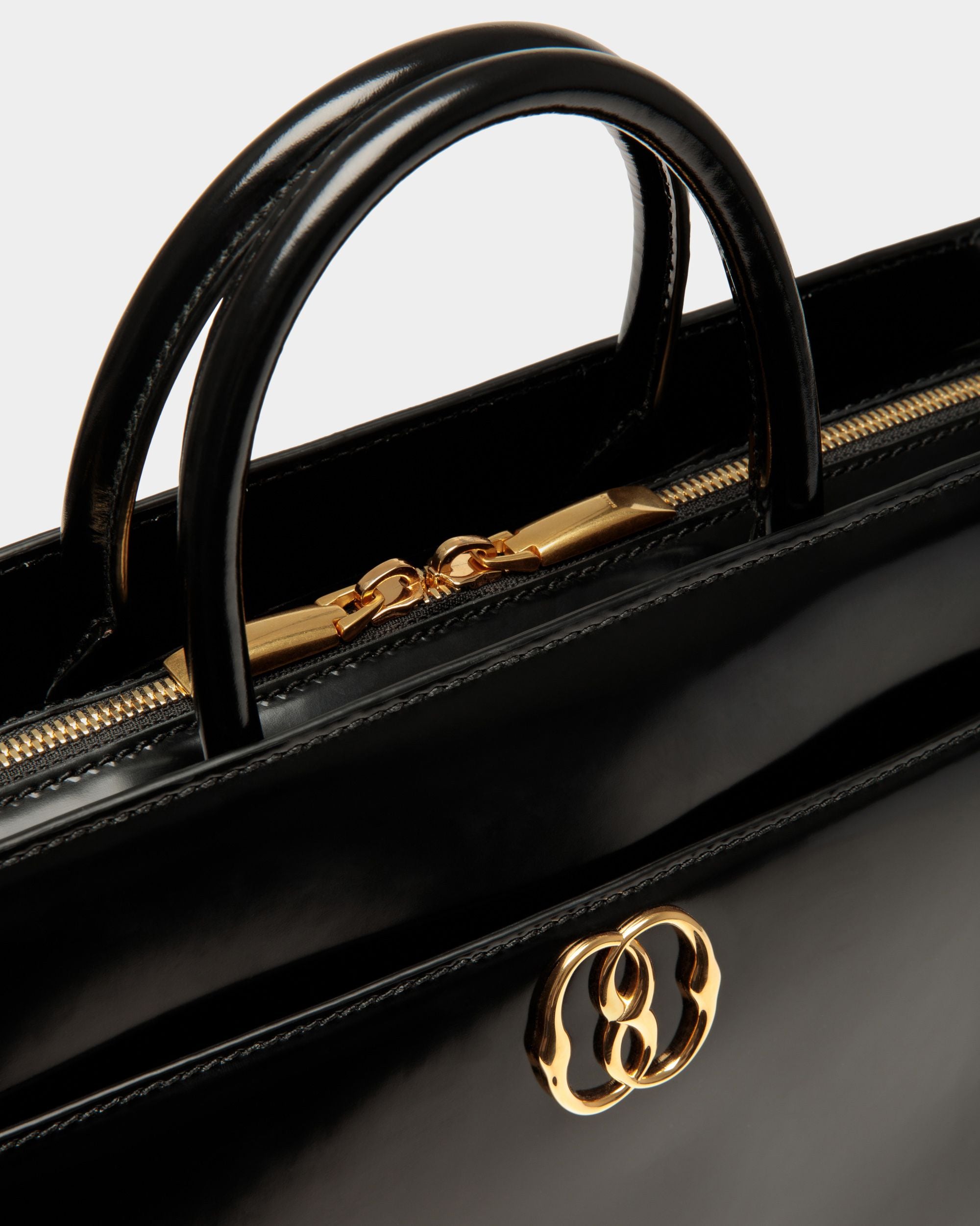 Emblem Tote Bag In Black Brushed Leather - Women's - Bally - 06