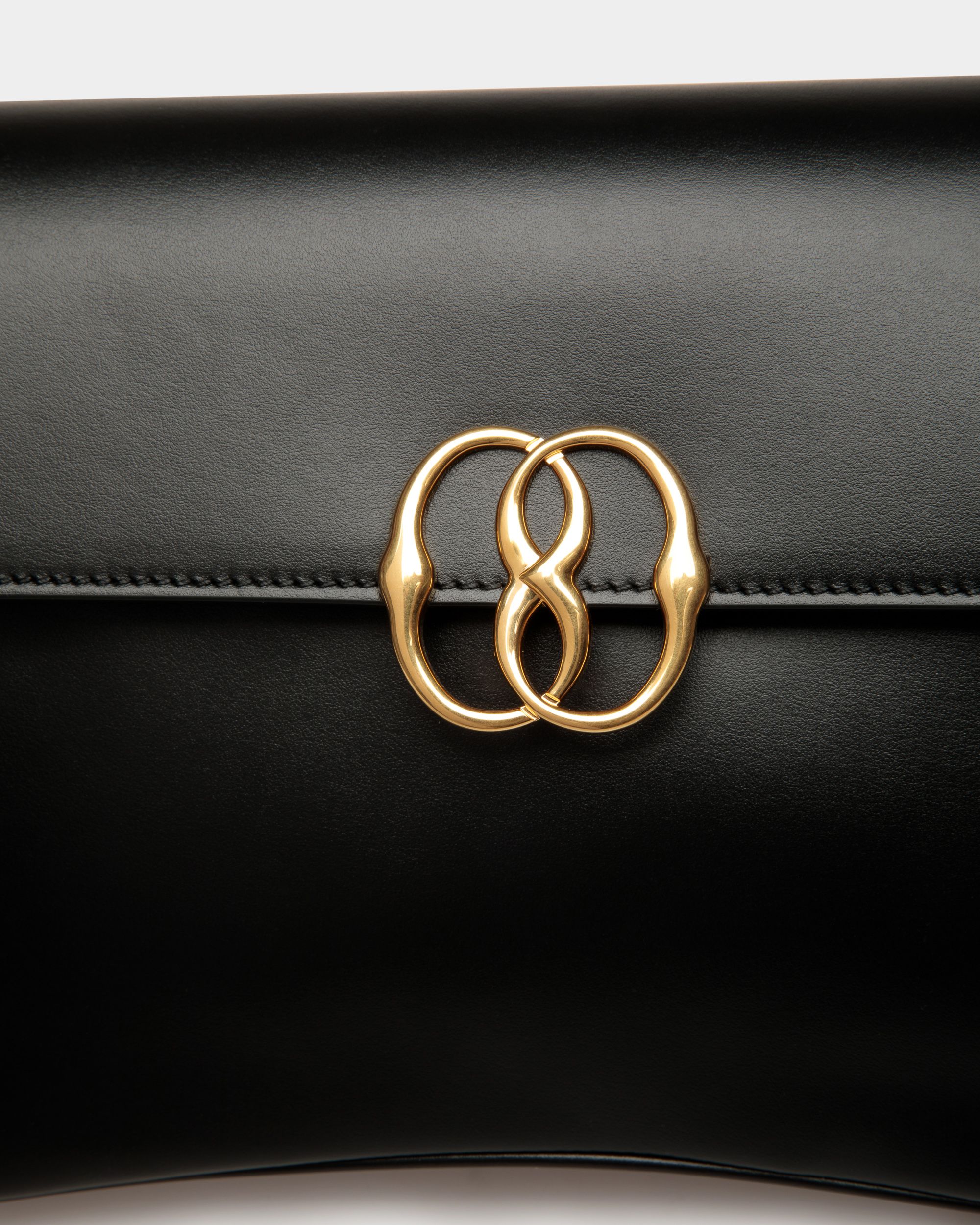 Emblem Shoulder Bag In Plain Leather - Women's - Bally - 05