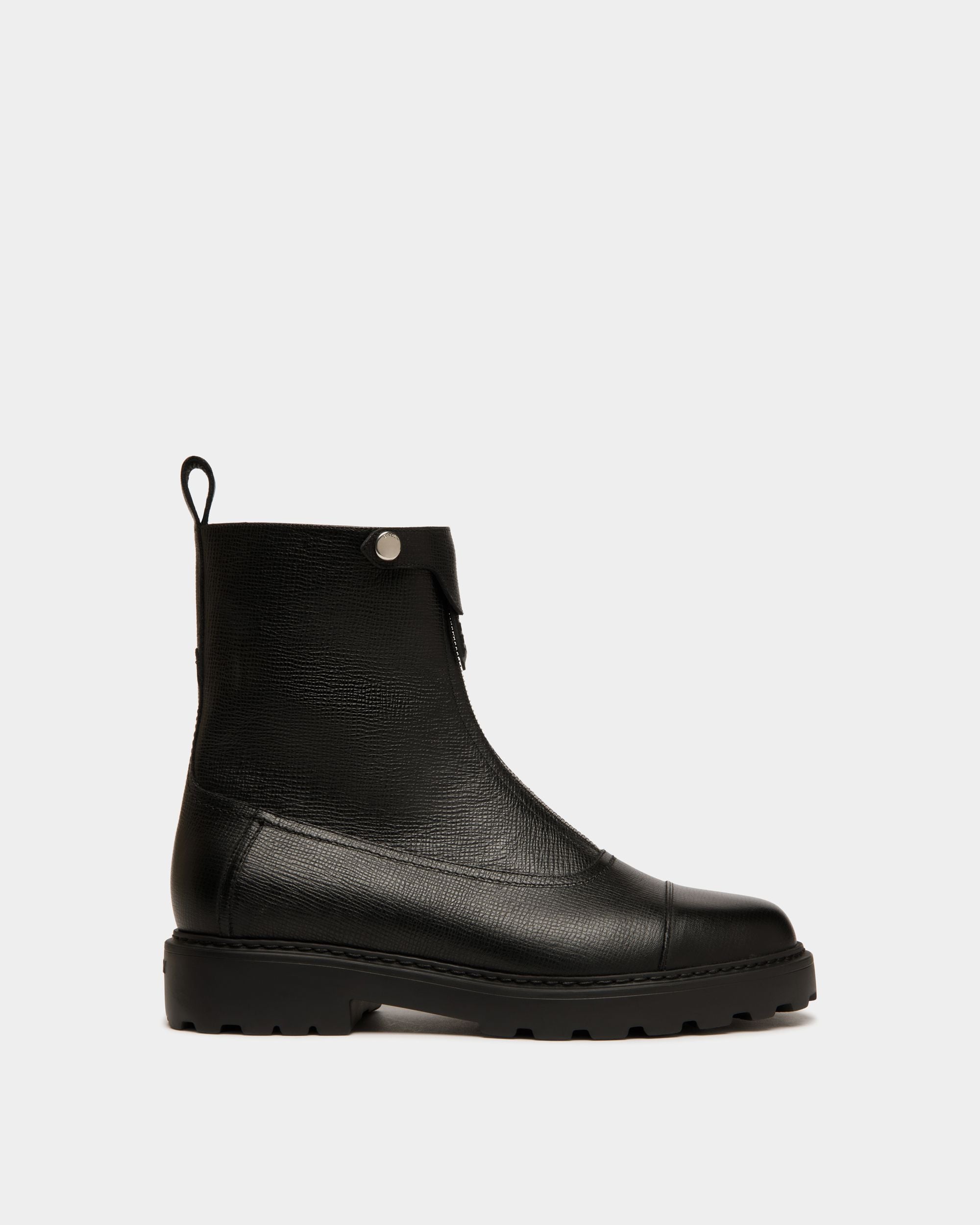 Gusto Bootie in Black Grained Leather - Women's - Bally - 01
