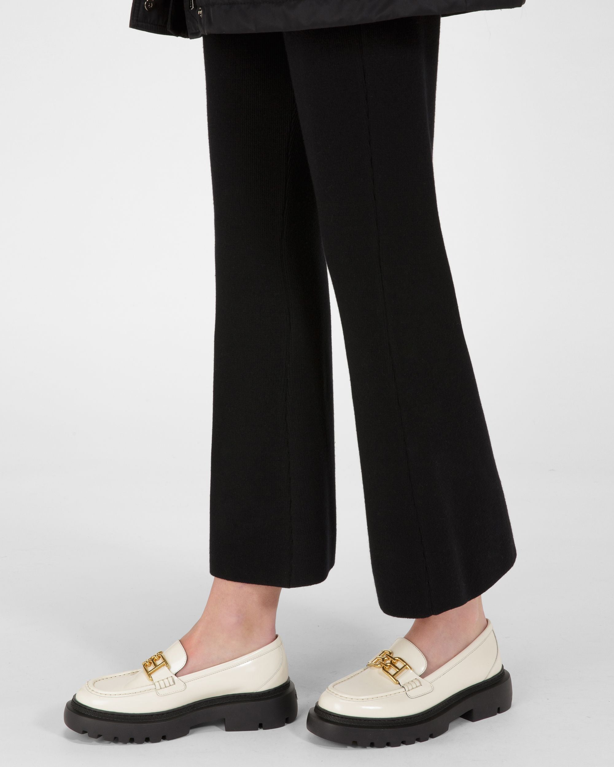 Gioia Flat Leather Moccasins In White - Women's - Bally - 02
