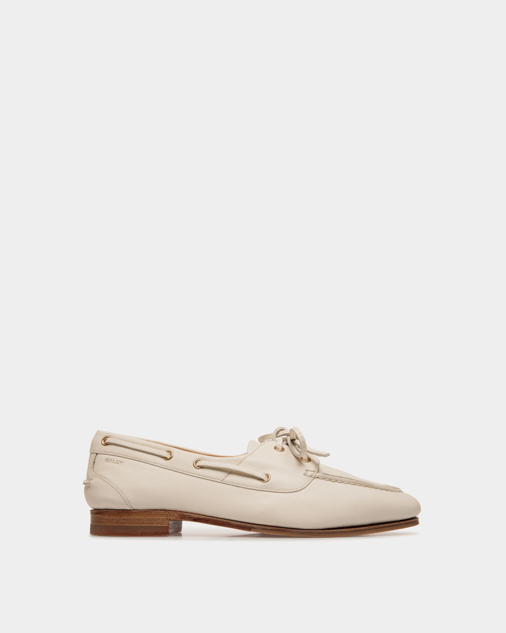 Plume Moccasin in White Leather - Women's - Bally - 01