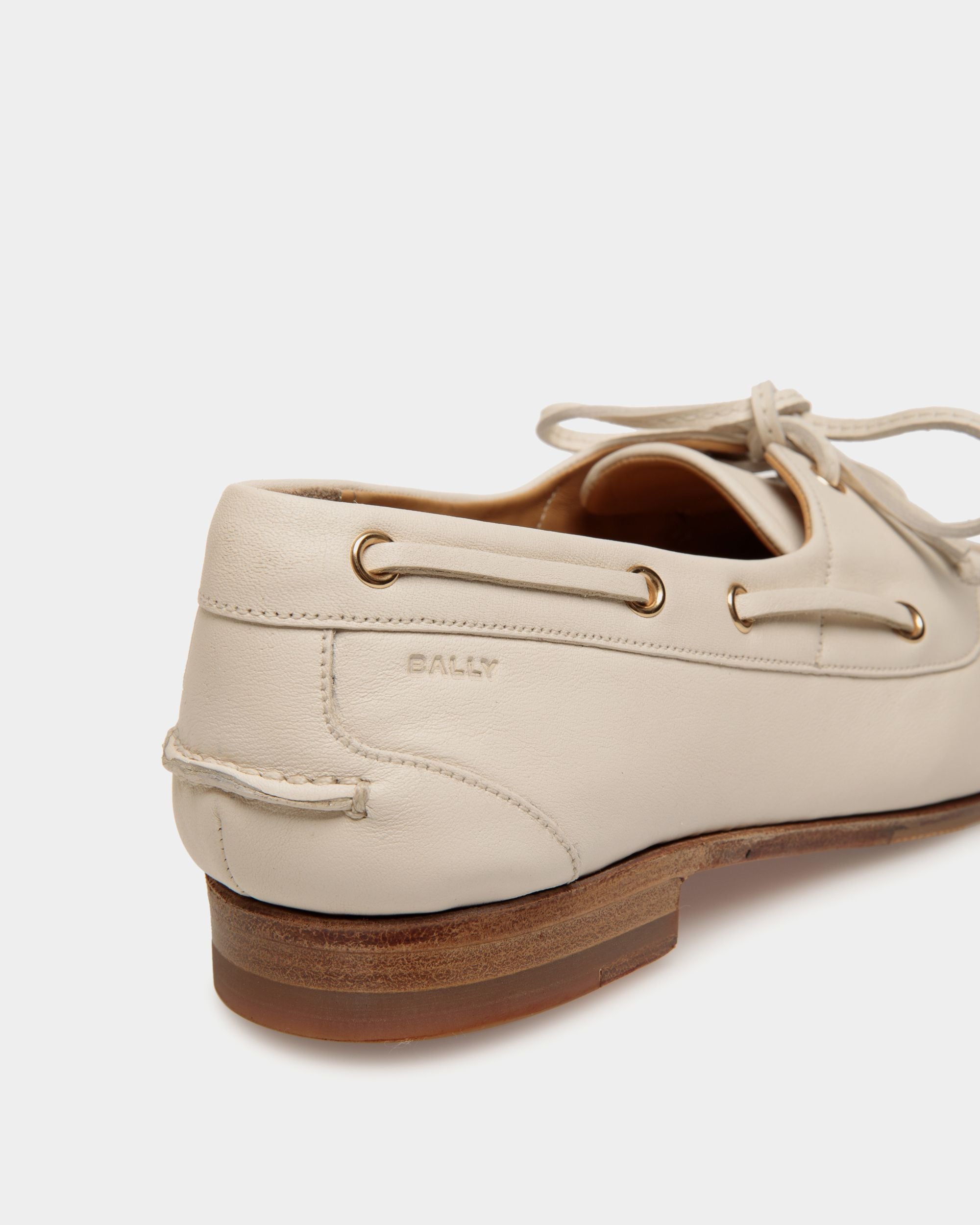 Plume Moccasin in White Leather - Women's - Bally - 05
