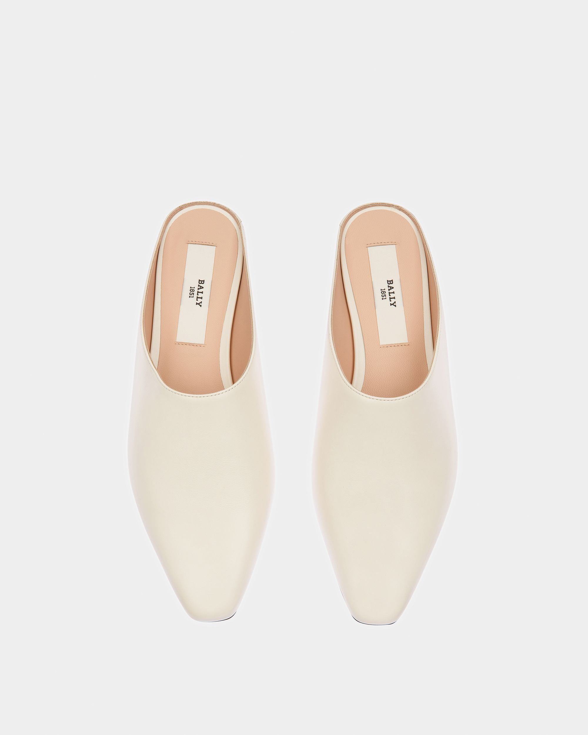 Nara Leather Flat Pumps In Bone - Women's - Bally - 02
