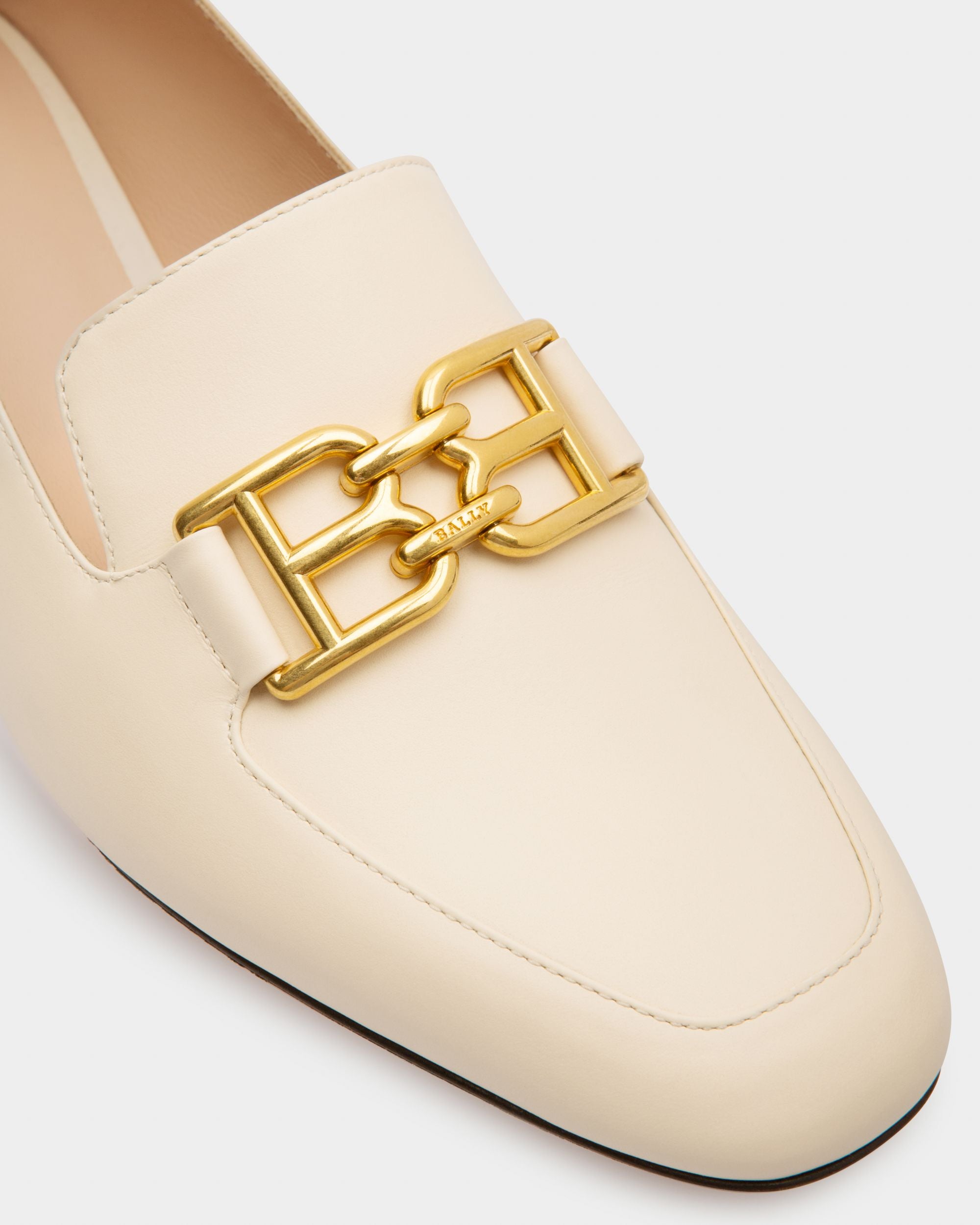 Ellah Flat Leather Loafers In Bone - Women's - Bally - 05