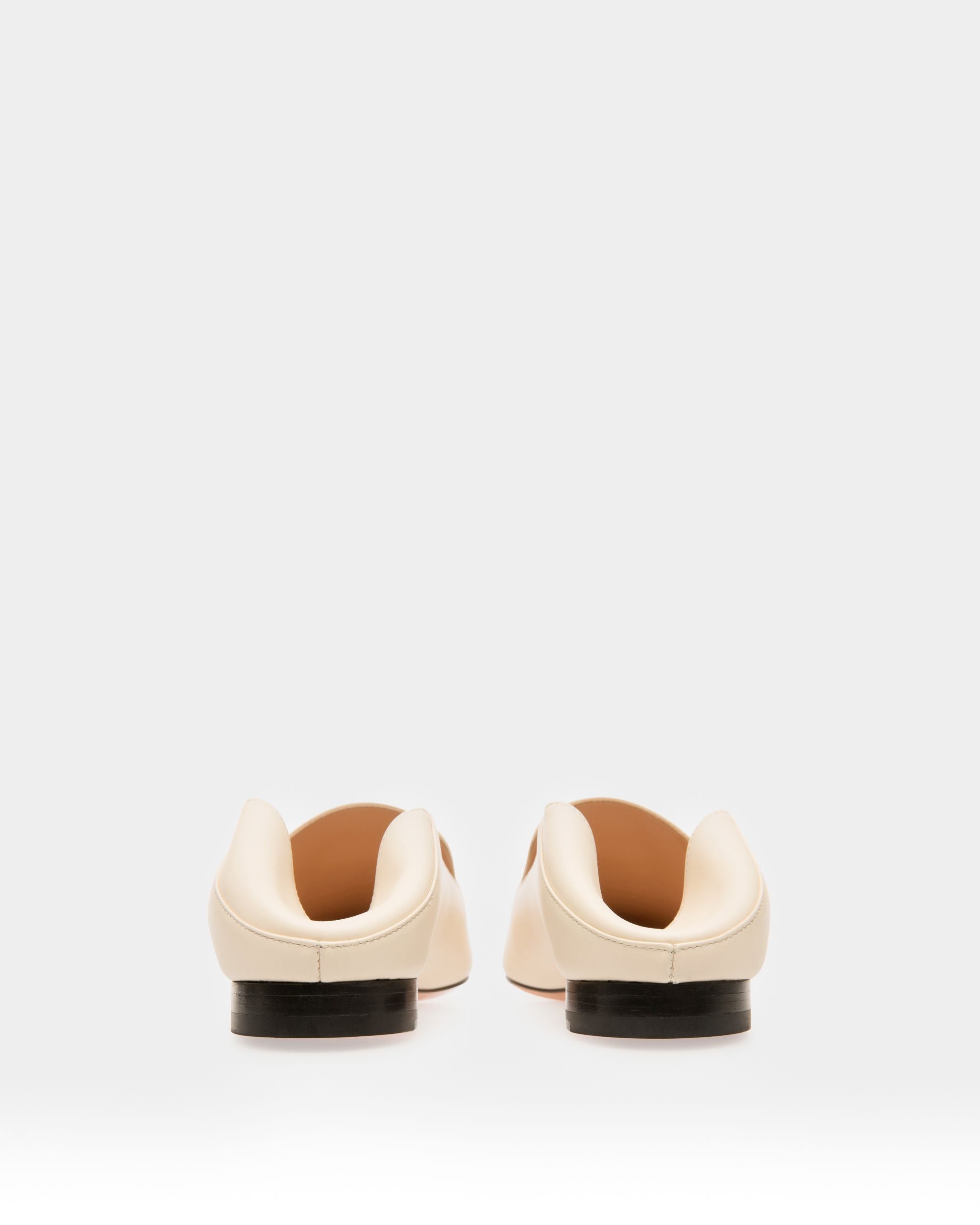 Ellah Flat Leather Loafers In Bone - Women's - Bally - 07