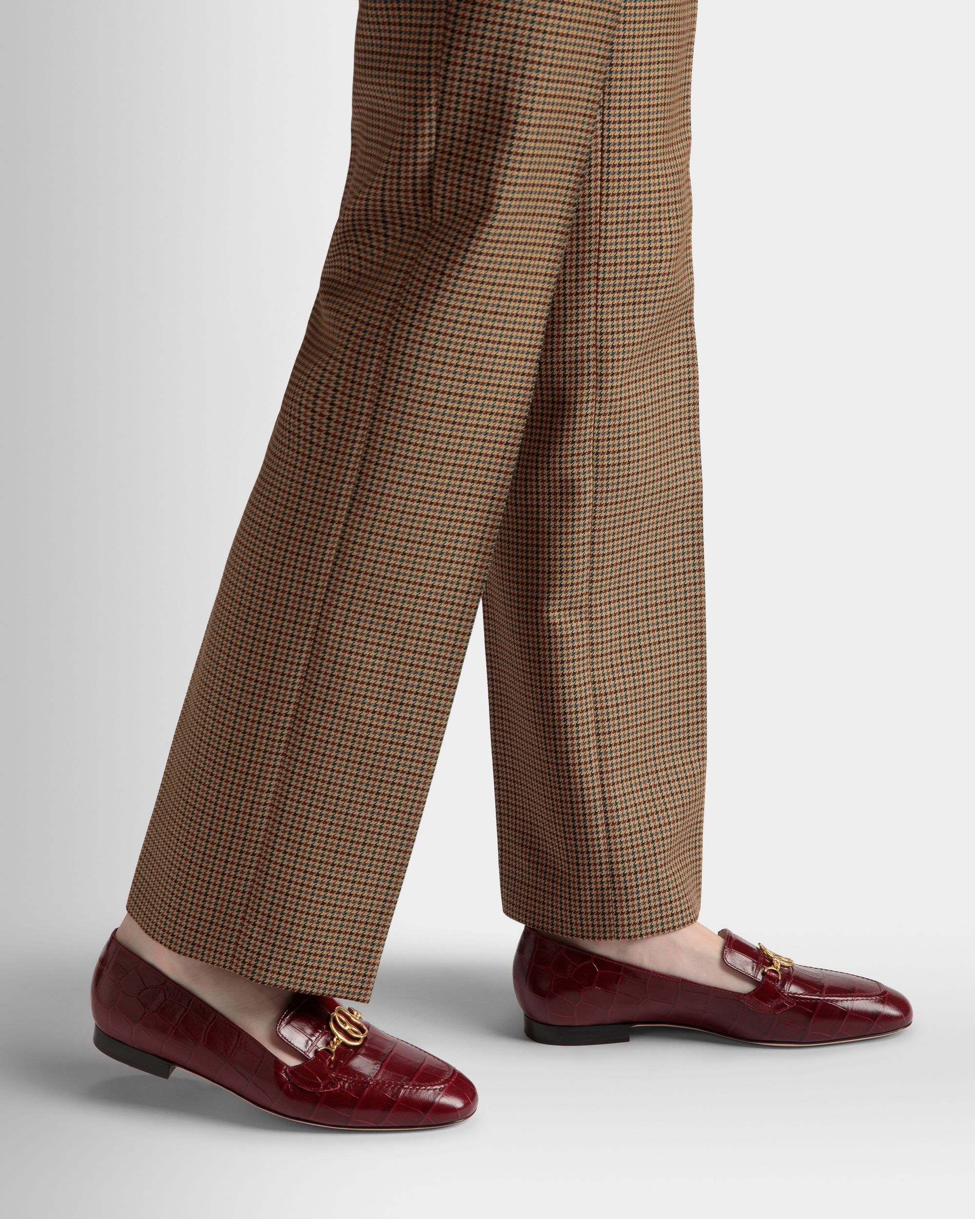 Daily Emblem Loafers In Burgundy Leather - Women's - Bally - 02