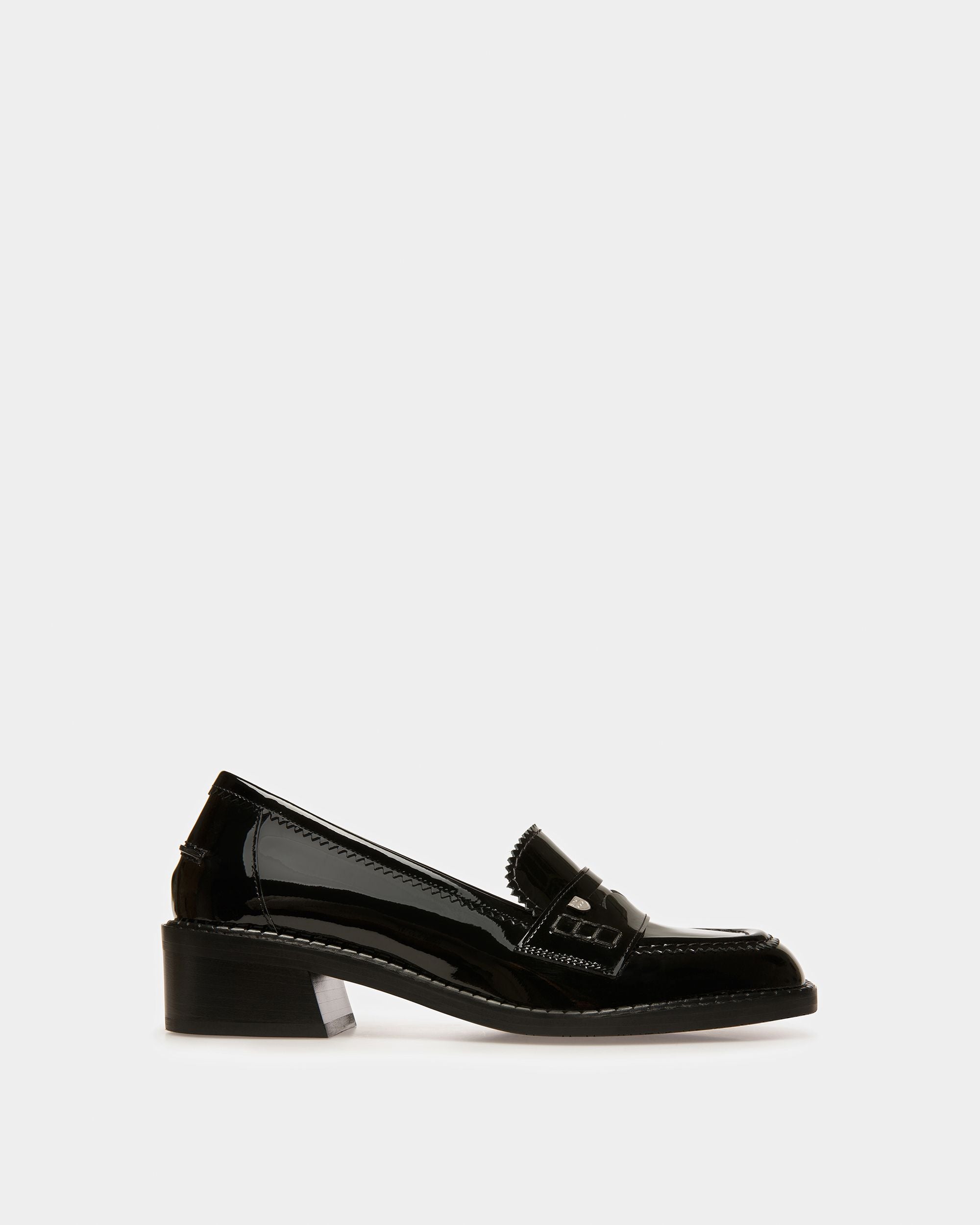Elly Leather Moccasins In Black - Women's - Bally - 01