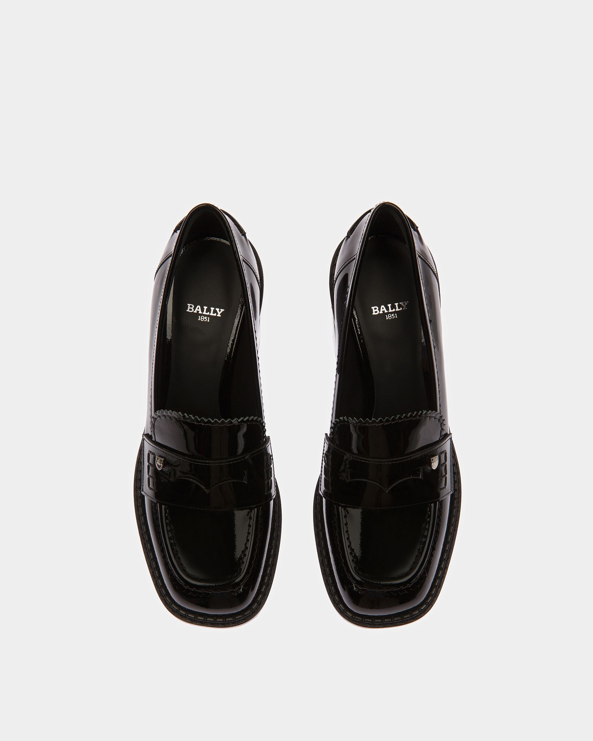 Elly Leather Moccasins In Black - Women's - Bally - 02